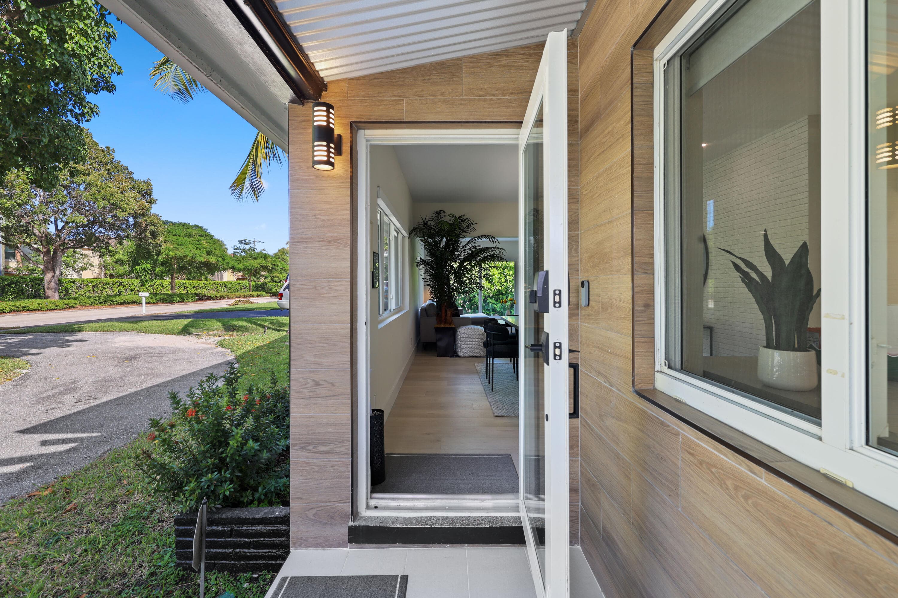 312 Gulfstream Boulevard, Delray Beach, FL 33444 — photo 4 of 37