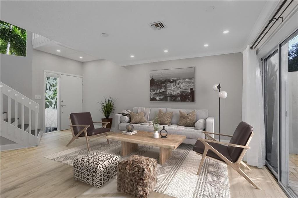 101 SE 15th Avenue H, Fort Lauderdale, FL 33301 — photo 2 of 34