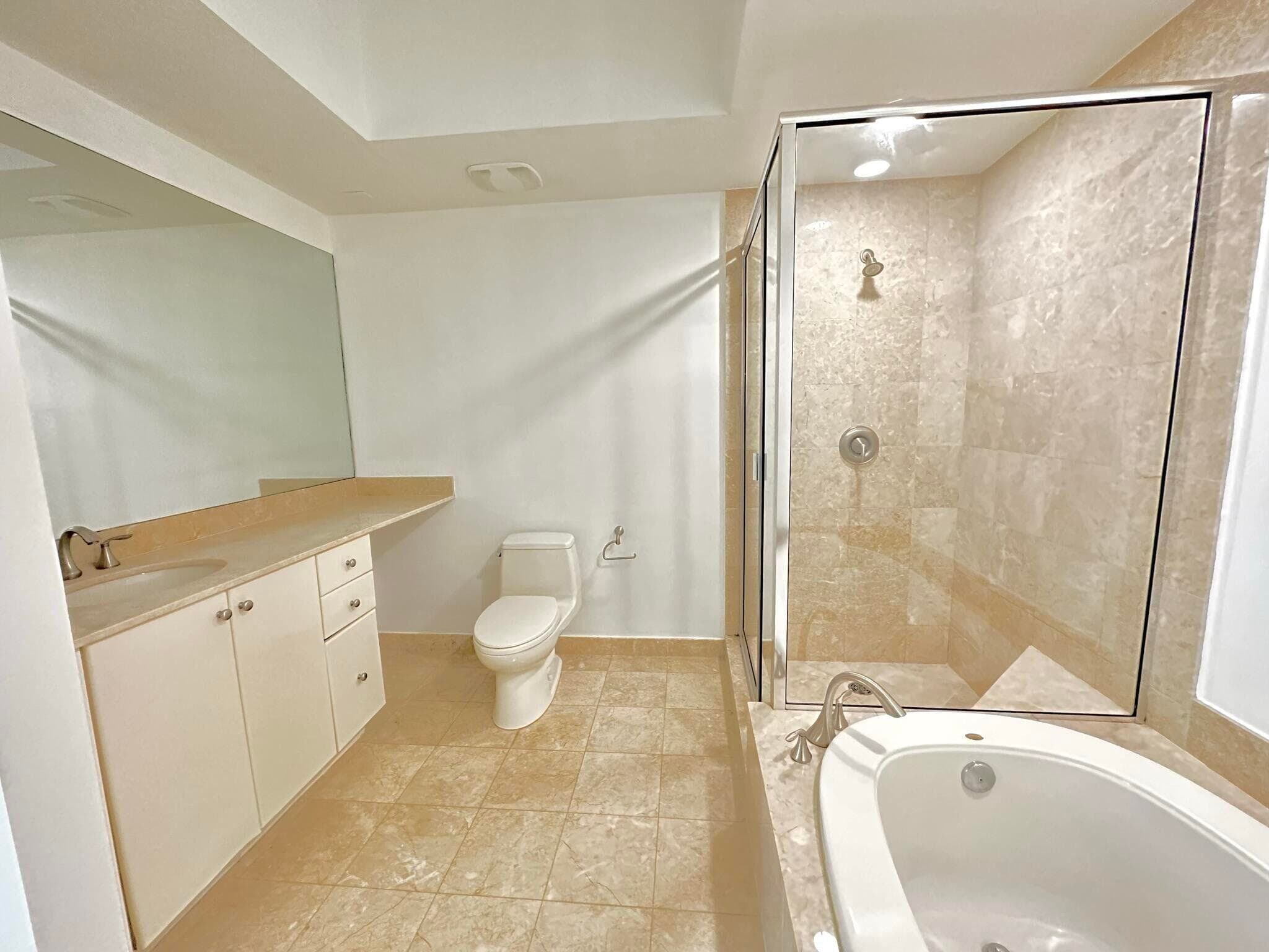 701 S Olive Avenue 1008, West Palm Beach, FL 33401 — photo 12 of 23