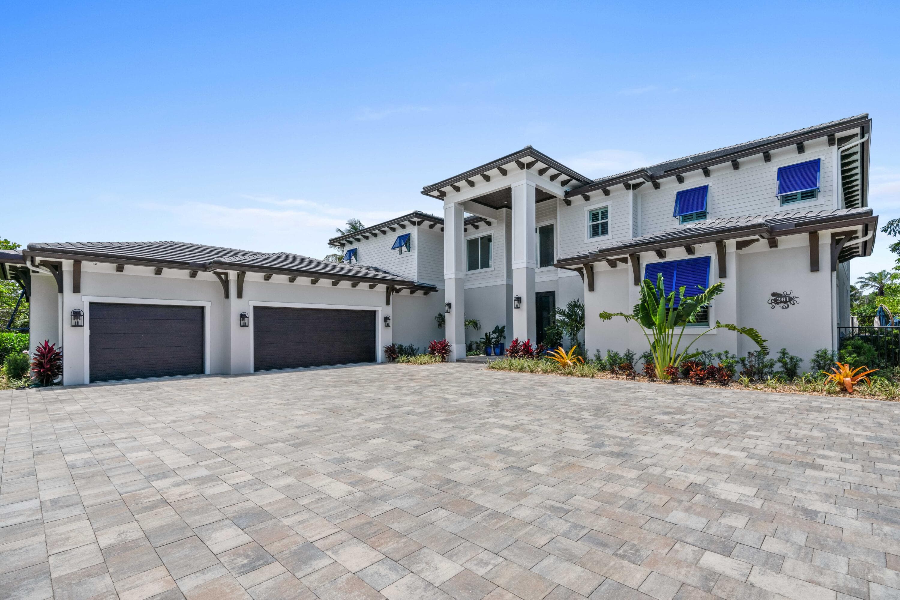 261 Old Jupiter Beach Road, Jupiter, FL 33477 — photo 4 of 97