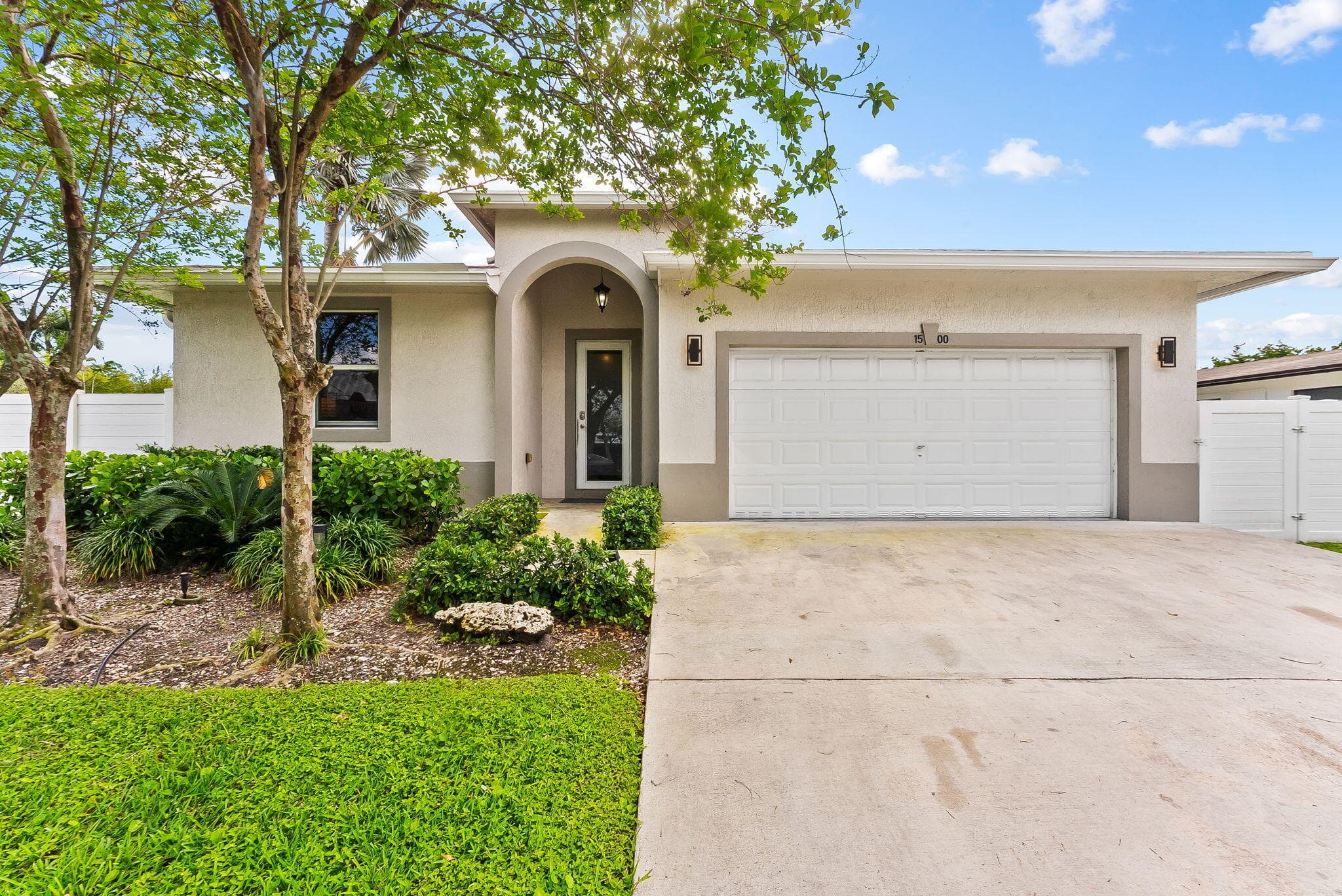 1500 SW 20th Street, Fort Lauderdale, FL 33315 — photo 1 of 36