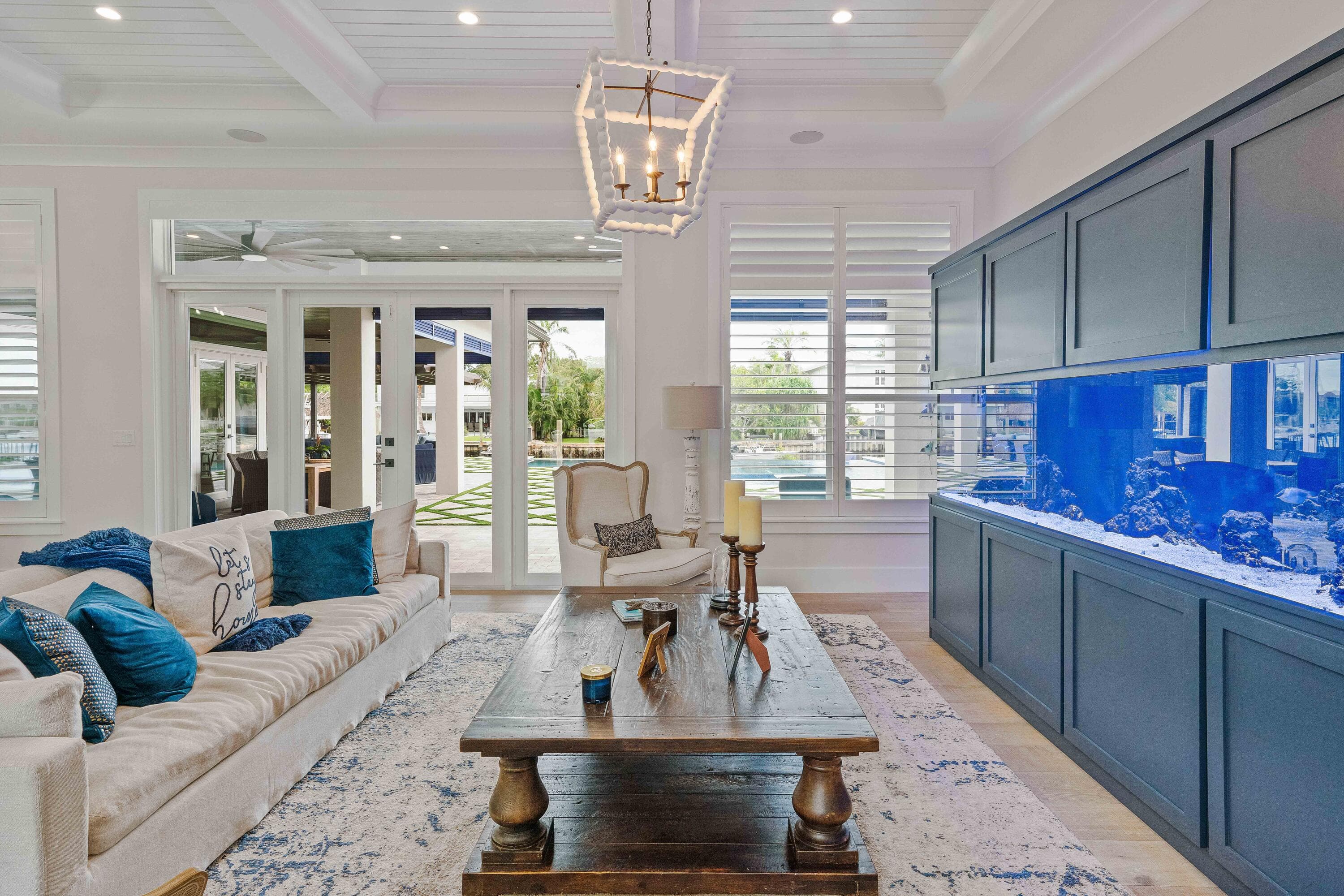 261 Old Jupiter Beach Road, Jupiter, FL 33477 — photo 9 of 97