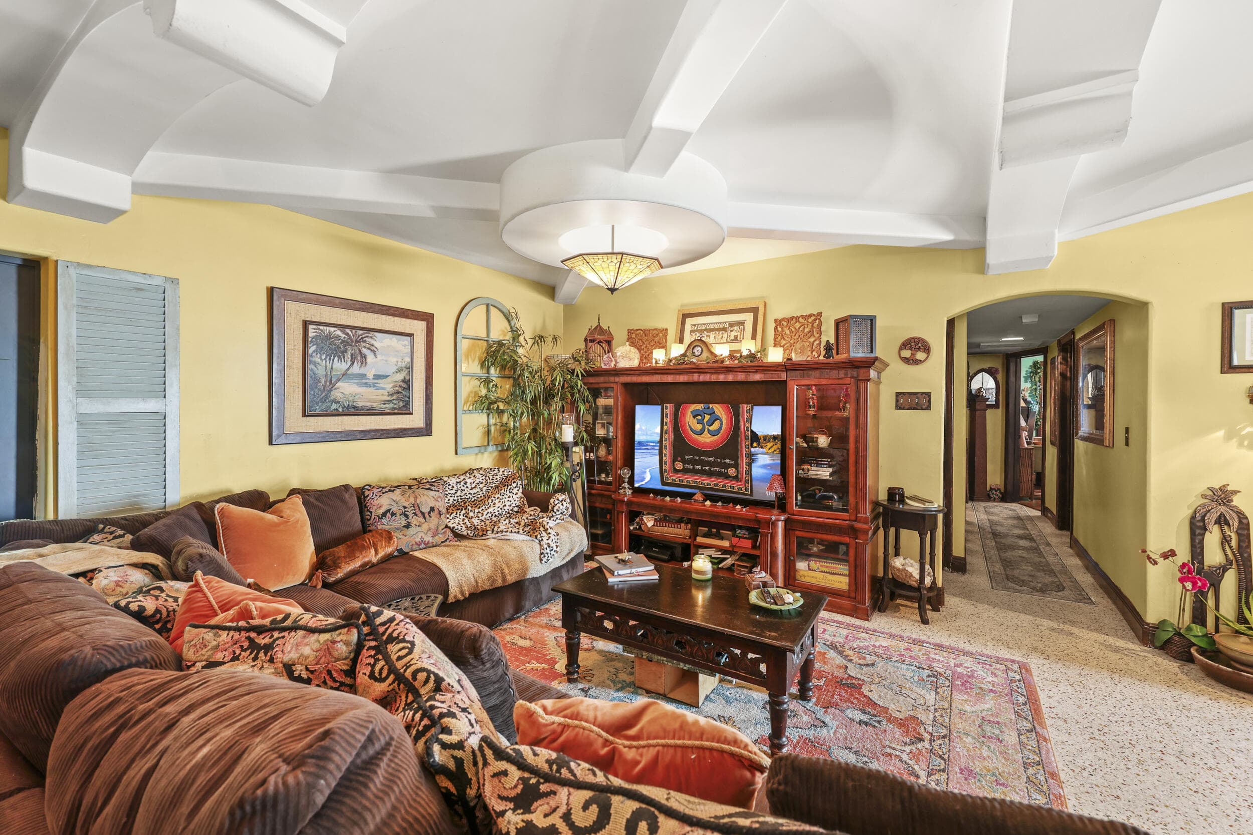 112 San Juan Drive, Palm Springs, FL 33461 — photo 4 of 53