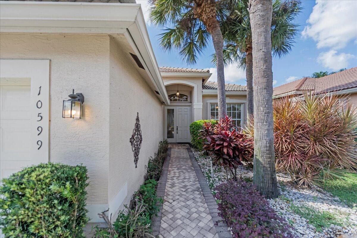 10599 Silverton Lane, Boynton Beach, FL 33437 — photo 3 of 78