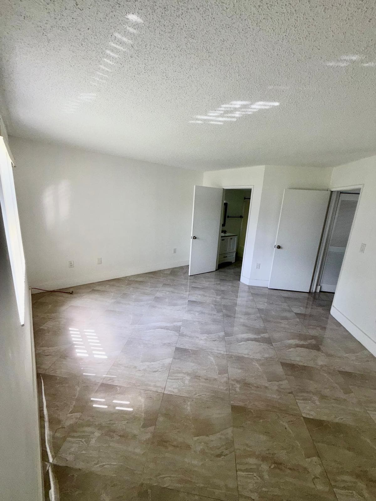 9405 Fontainebleau Boulevard 109, Miami, FL 33172 — photo 17 of 31