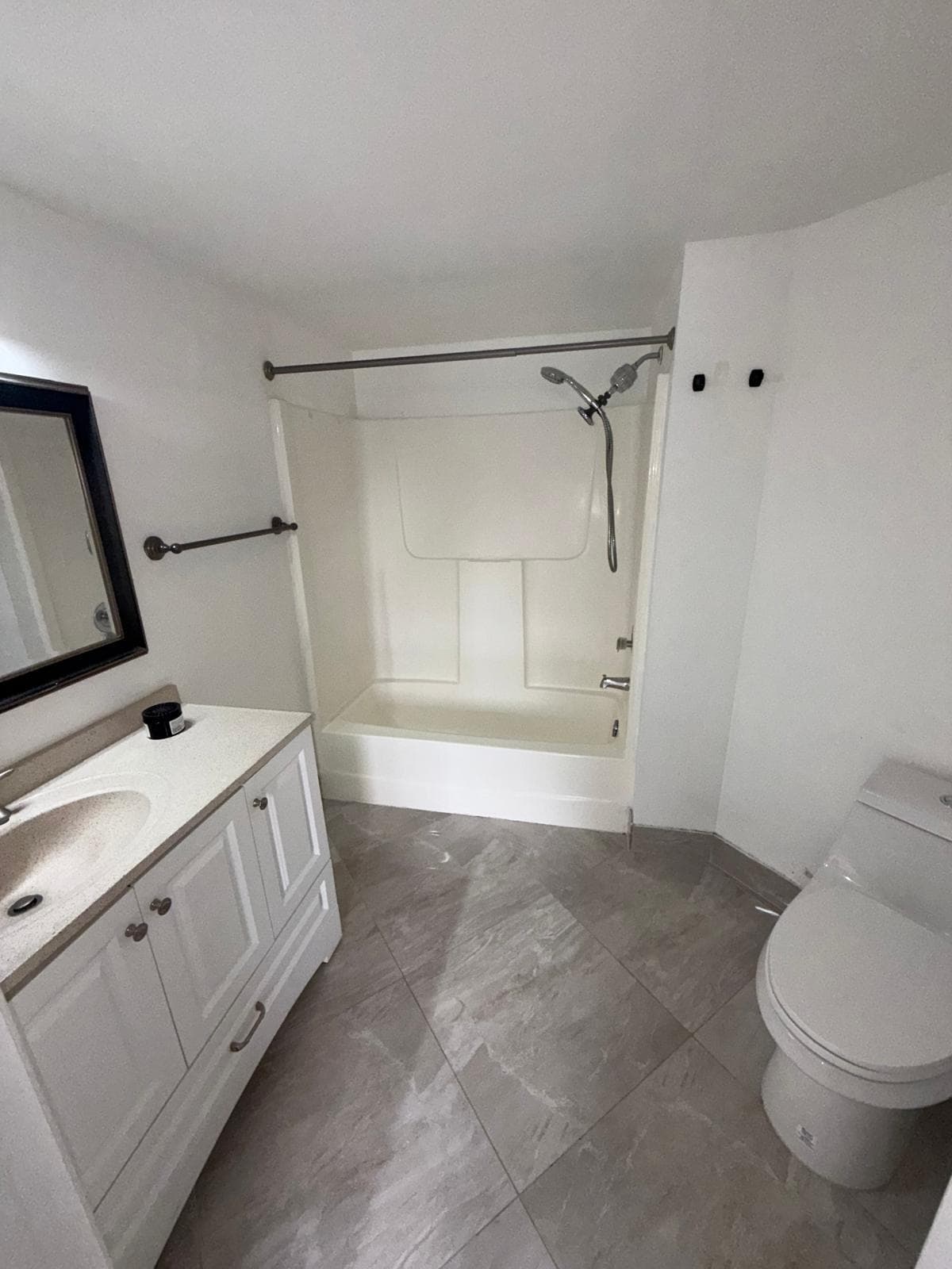9405 Fontainebleau Boulevard 109, Miami, FL 33172 — photo 20 of 31
