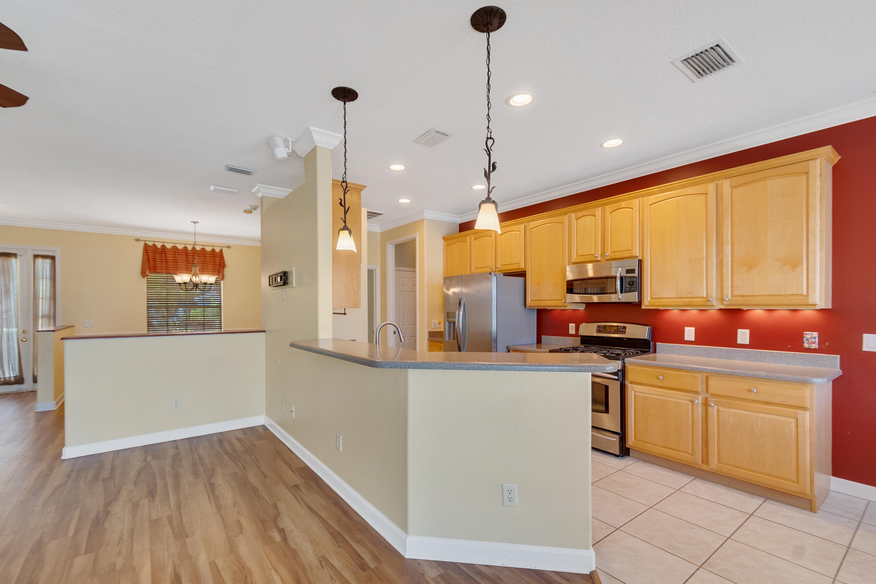 5370 E 1st Square SW, Vero Beach, FL 32968 — photo 14 of 42