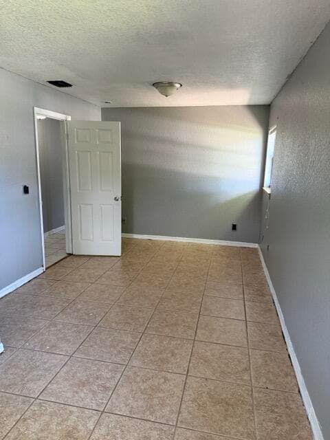 2443 2nd Place SW, Vero Beach, FL 32962 — photo 7 of 21
