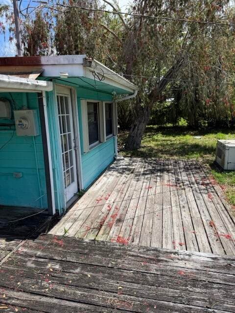 2443 2nd Place SW, Vero Beach, FL 32962 — photo 19 of 21