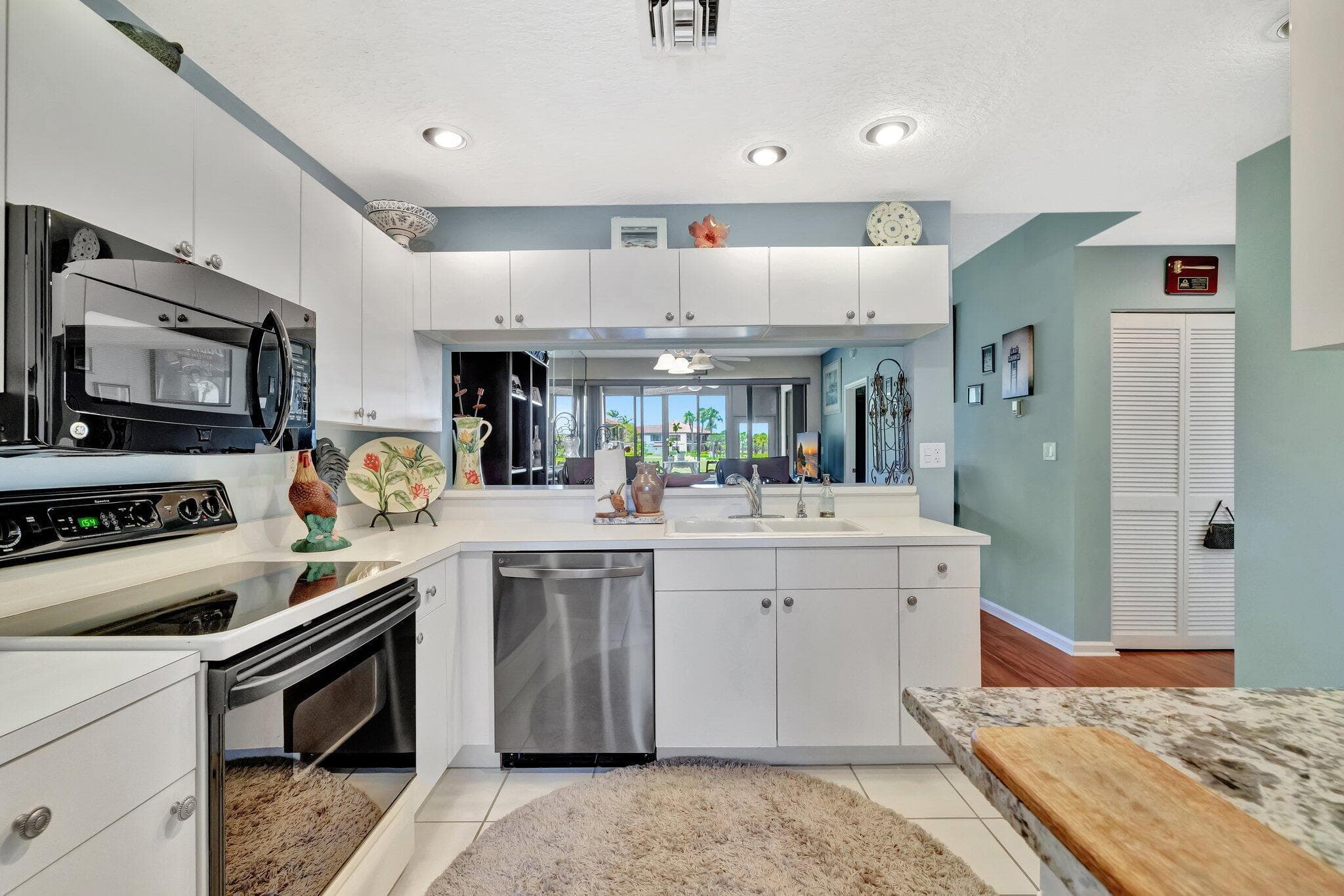 6062 SE Landing Way 2, Stuart, FL 34997 — photo 8 of 36