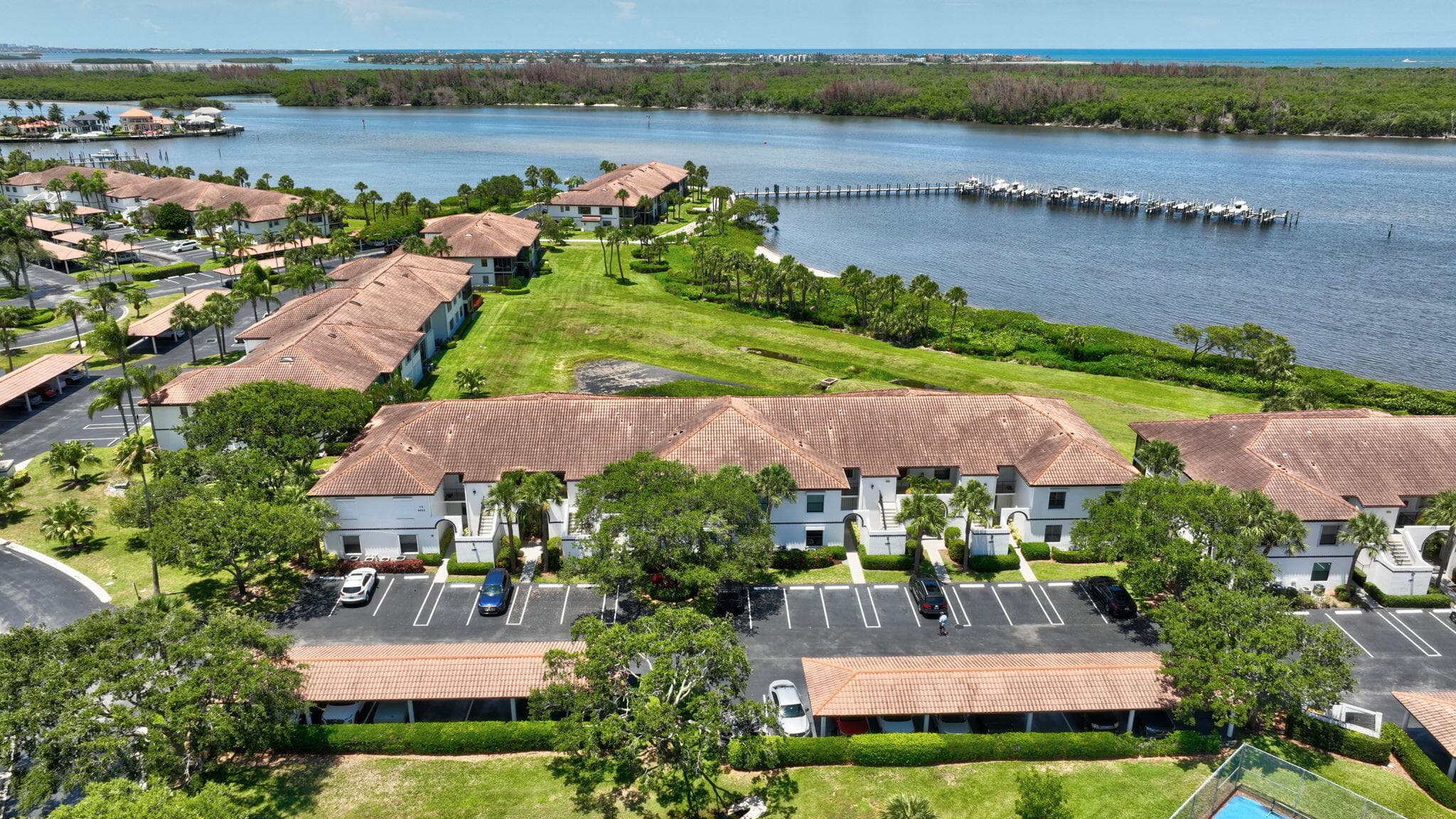 6062 SE Landing Way 2, Stuart, FL 34997 — photo 26 of 36
