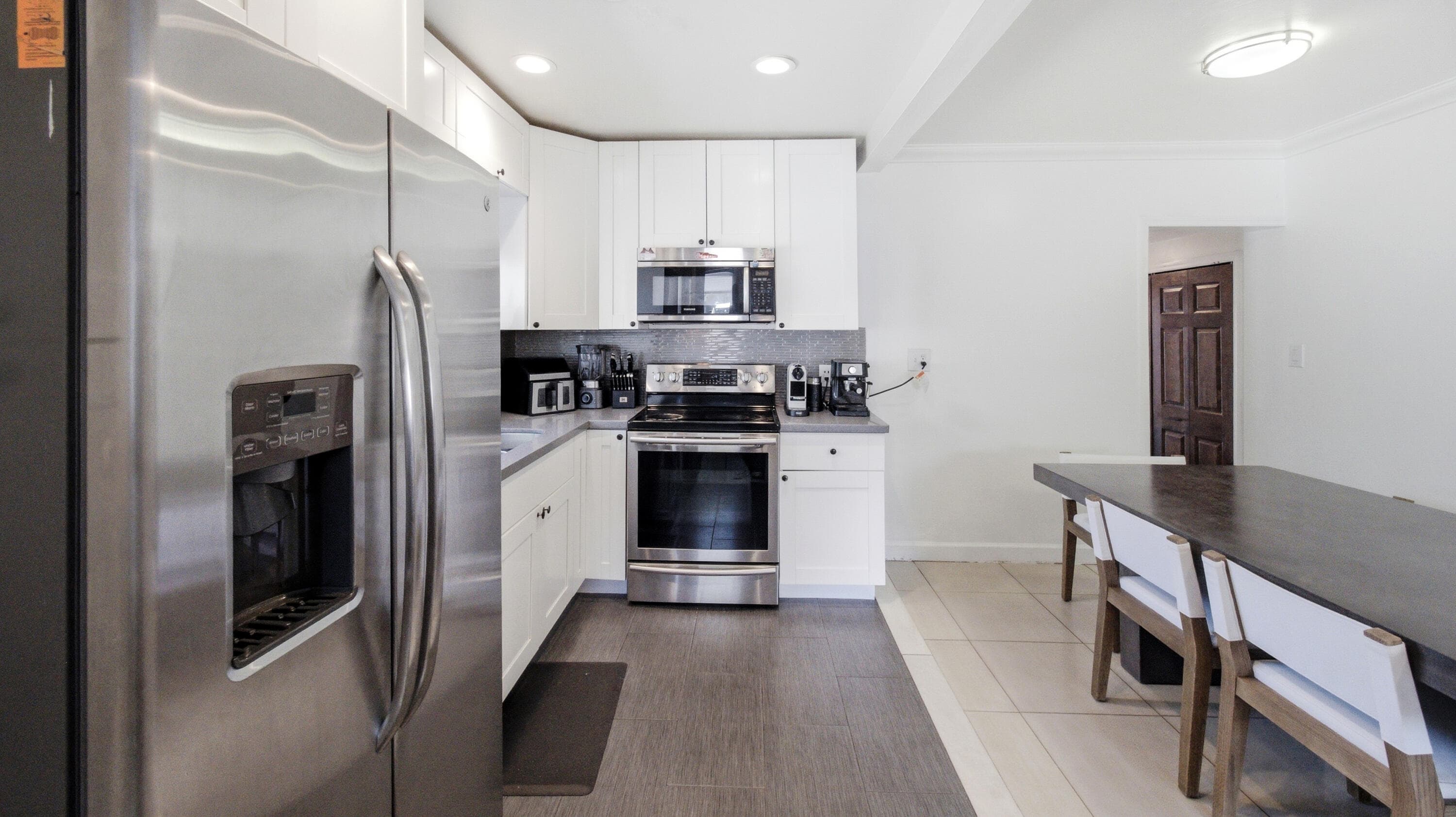 1234 NW 7th Avenue, Fort Lauderdale, FL 33311 — photo 8 of 22