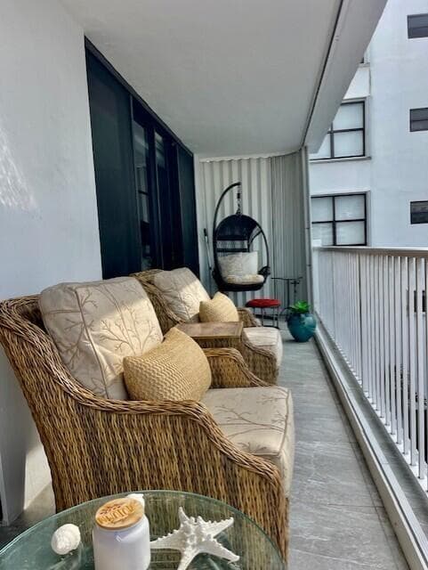 2860 S Ocean Boulevard 301, Palm Beach, FL 33480 — photo 9 of 31
