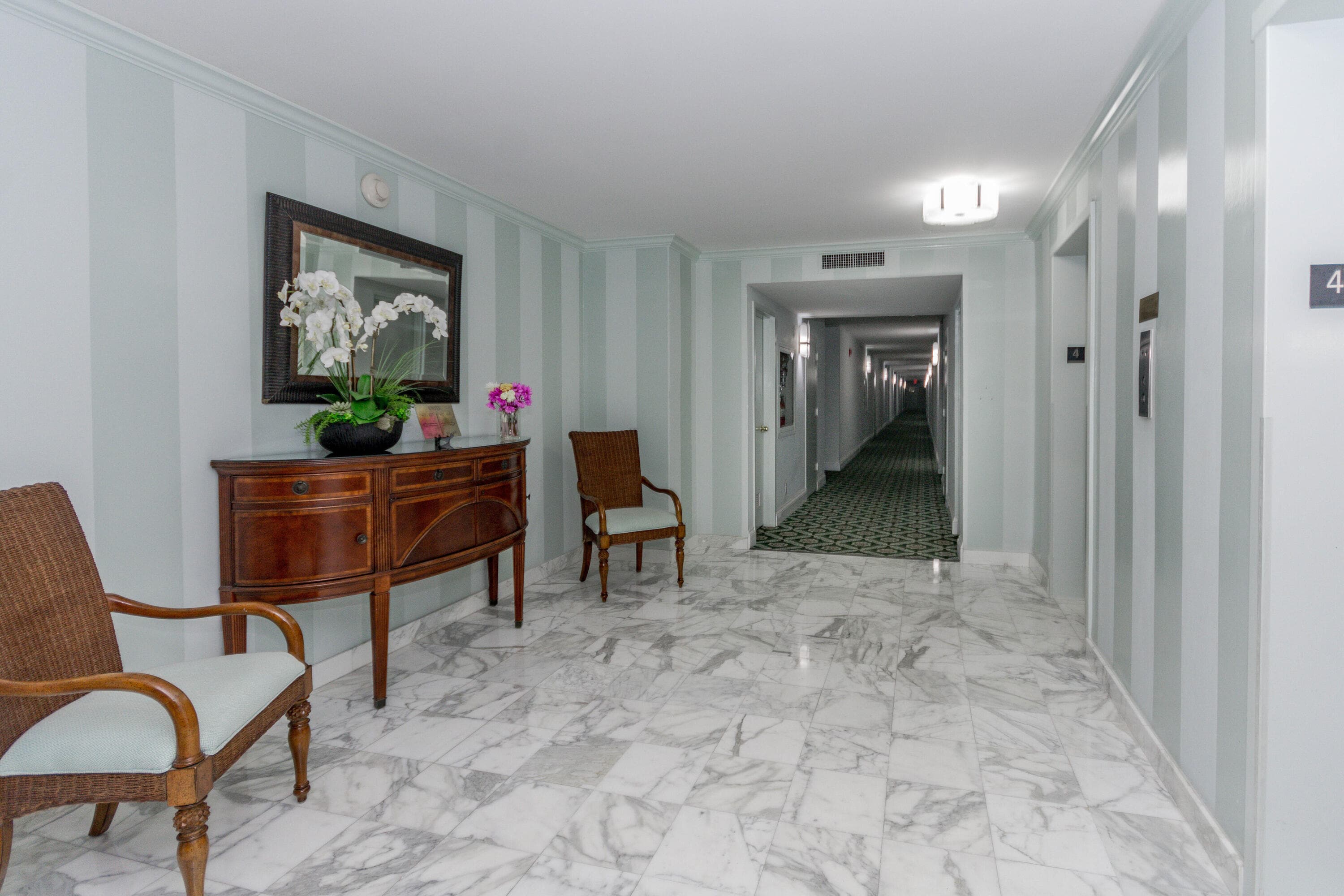 2860 S Ocean Boulevard 301, Palm Beach, FL 33480 — photo 17 of 31