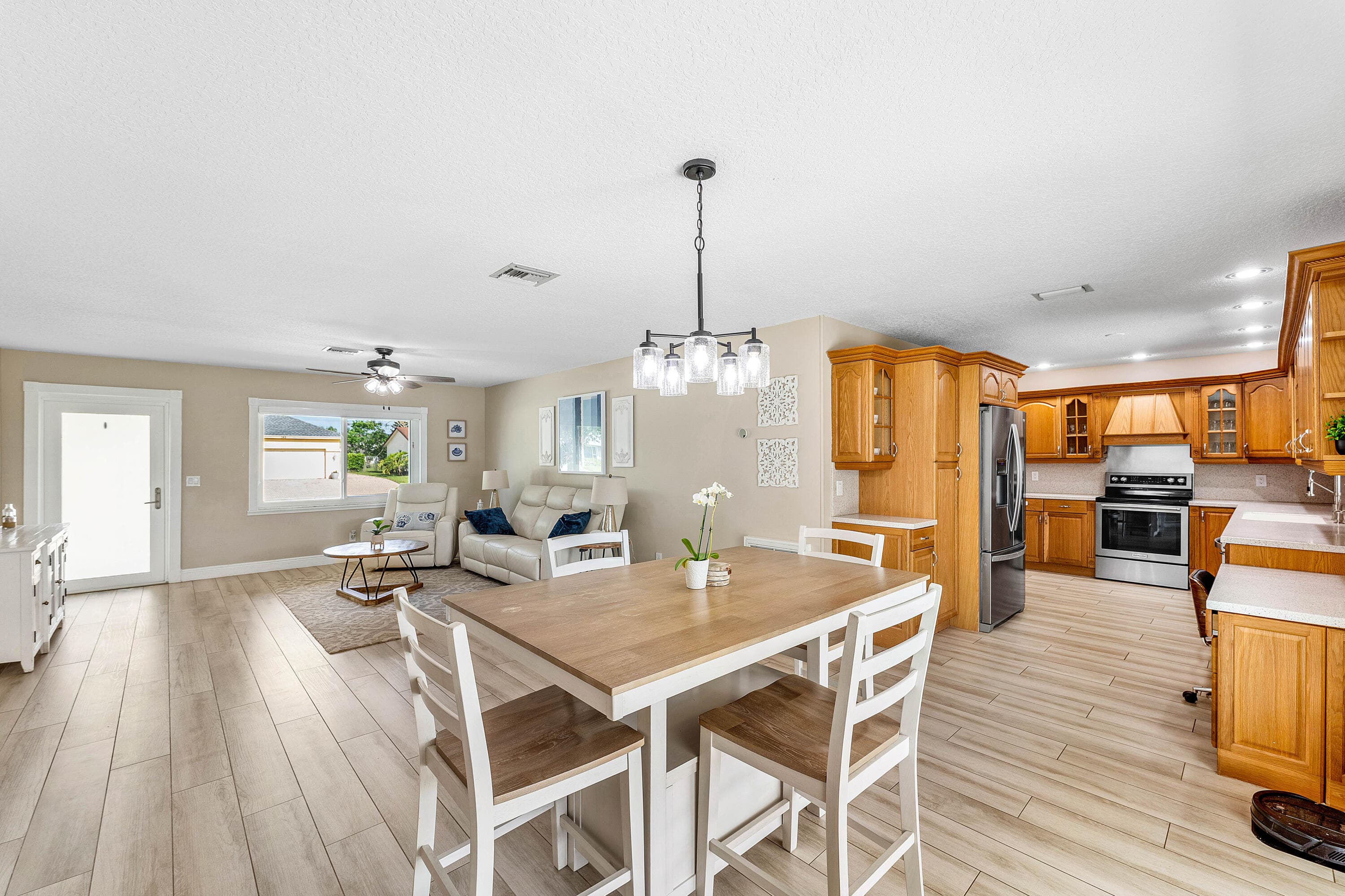 144 Cordoba Circle, Royal Palm Beach, FL 33411 — photo 12 of 27