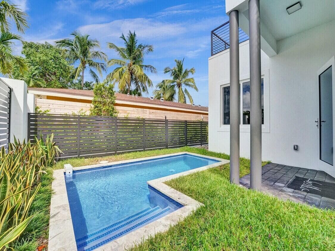 1220 NE 15th Avenue, Fort Lauderdale, FL 33304 — photo 34 of 36