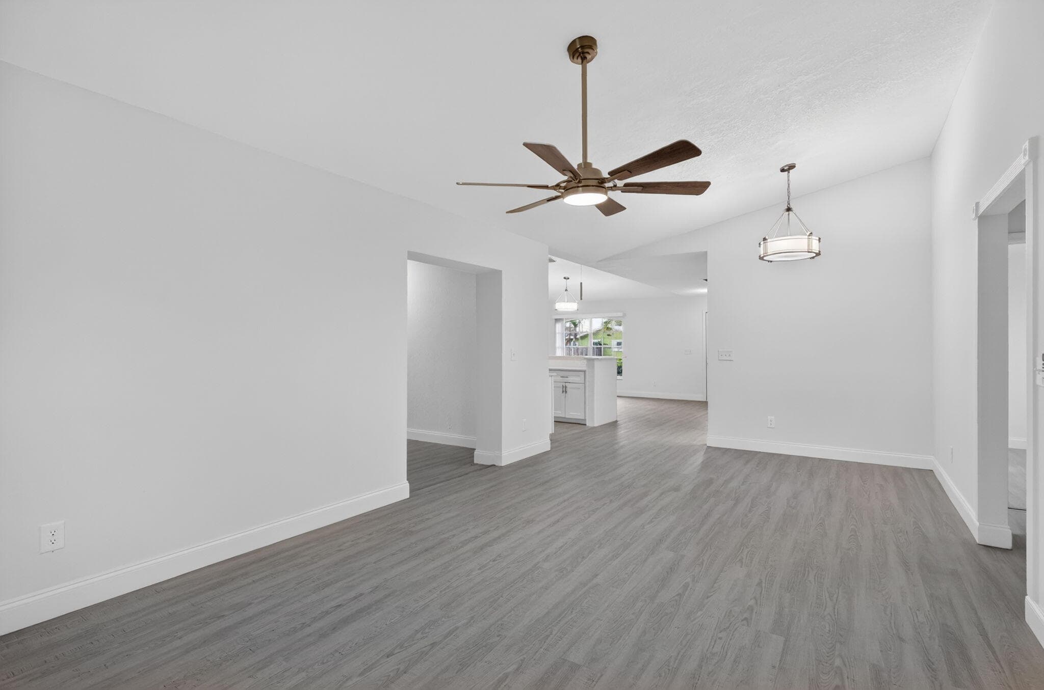 124 SE Eyerly Avenue, Port St. Lucie, FL 34983 — photo 6 of 23