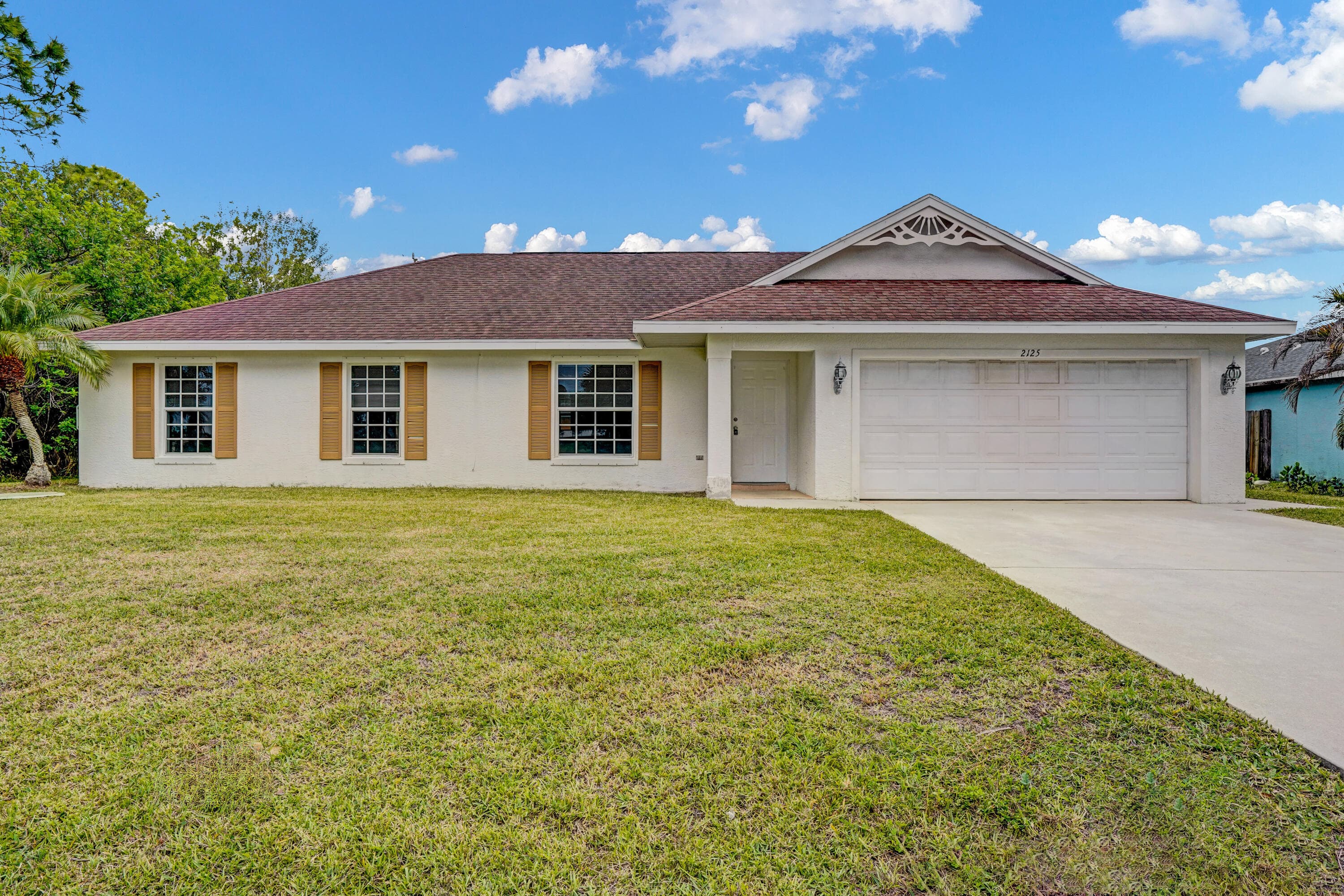 2125 SW Salvatierra Boulevard, Port St. Lucie, FL 34987 — photo