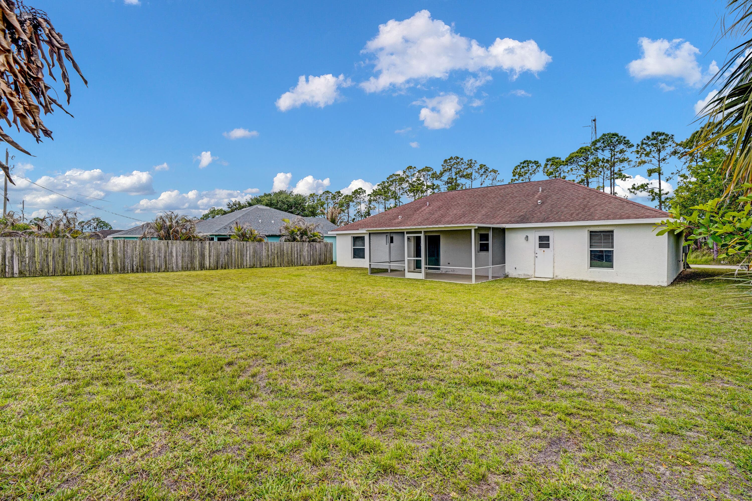 2125 SW Salvatierra Boulevard, Port St. Lucie, FL 34987 — photo 4 of 27