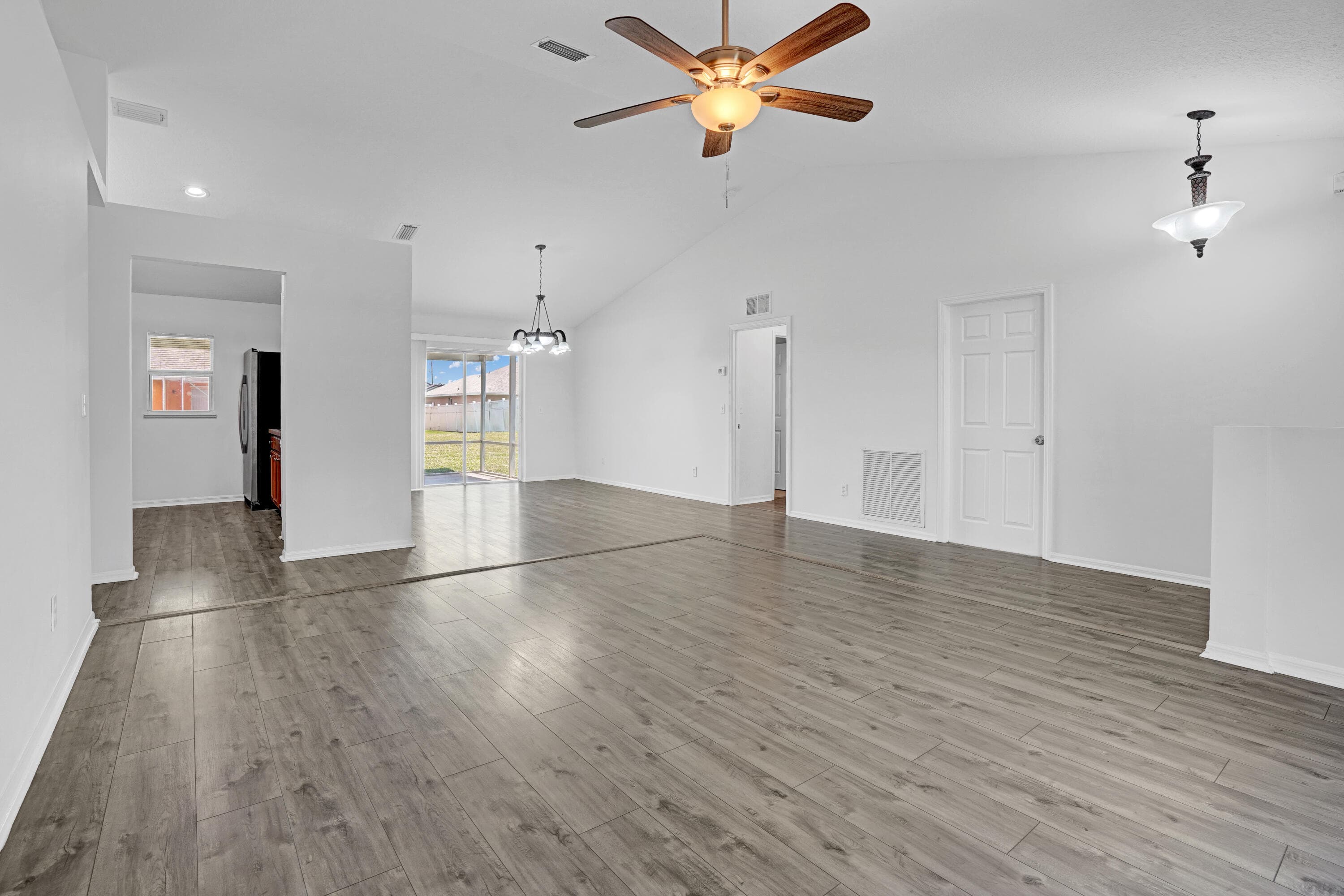 2125 SW Salvatierra Boulevard, Port St. Lucie, FL 34987 — photo 8 of 27