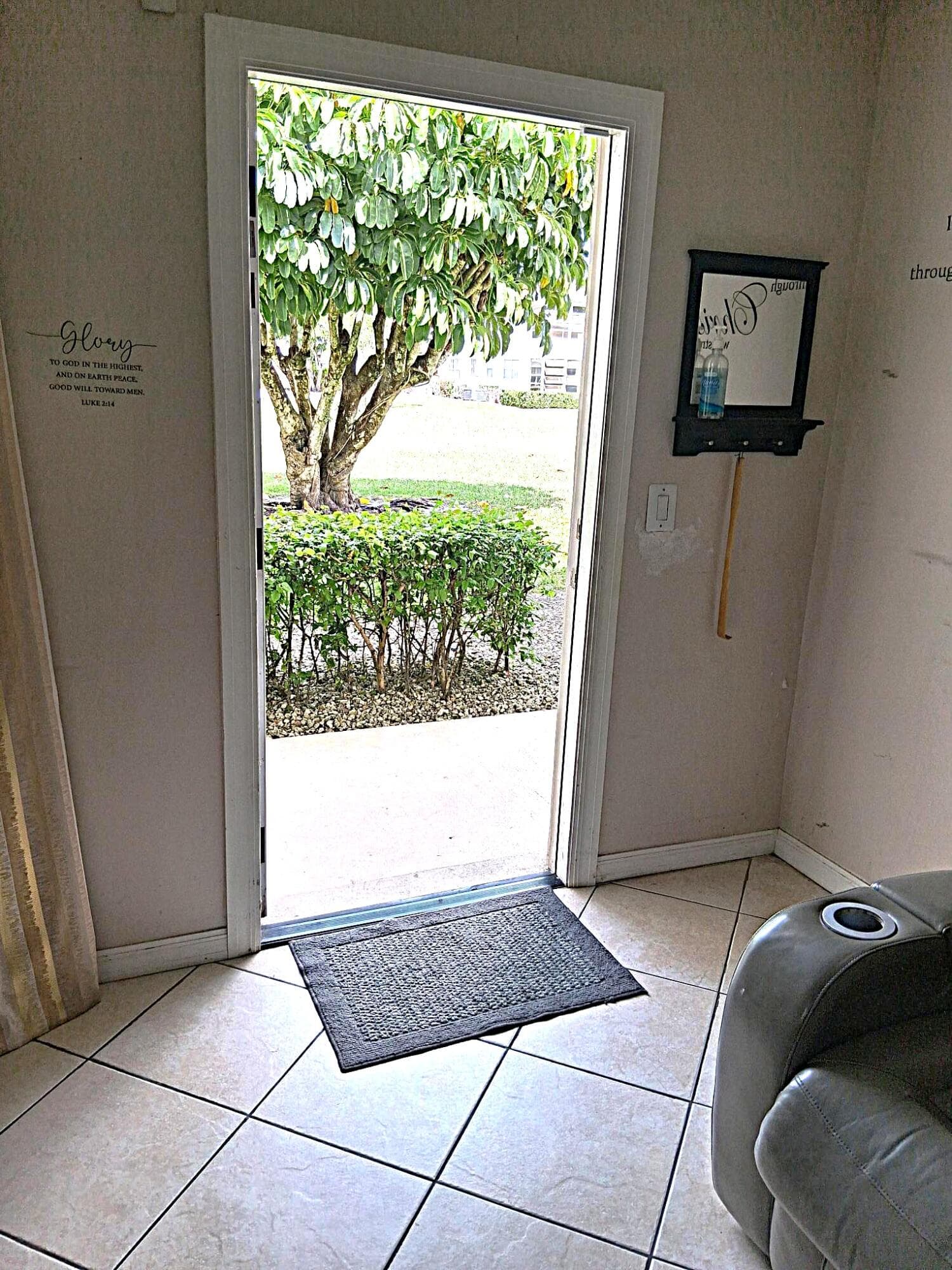6 Northampton A, West Palm Beach, FL 33417 — photo 1 of 19