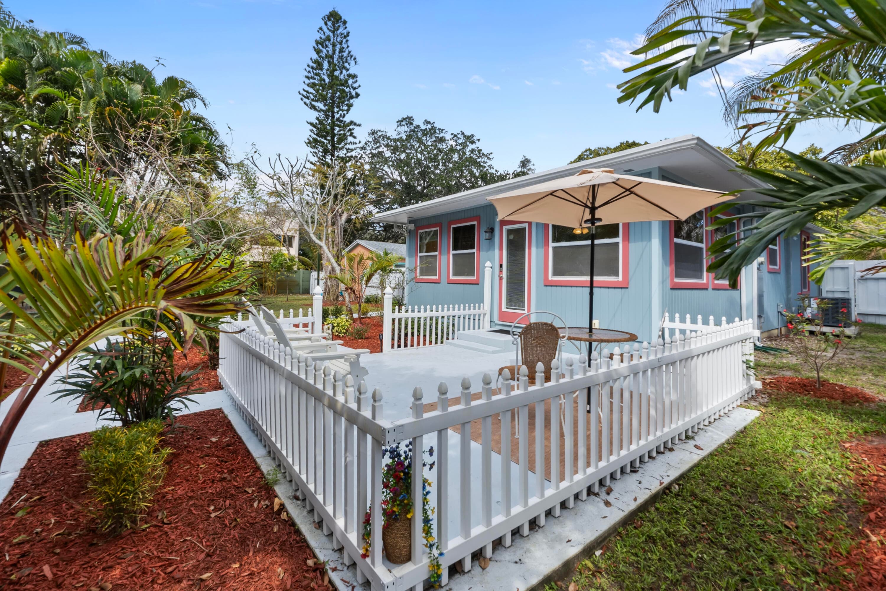 2396 Easy Street A, Palm Beach Gardens, FL 33410 — photo 2 of 20
