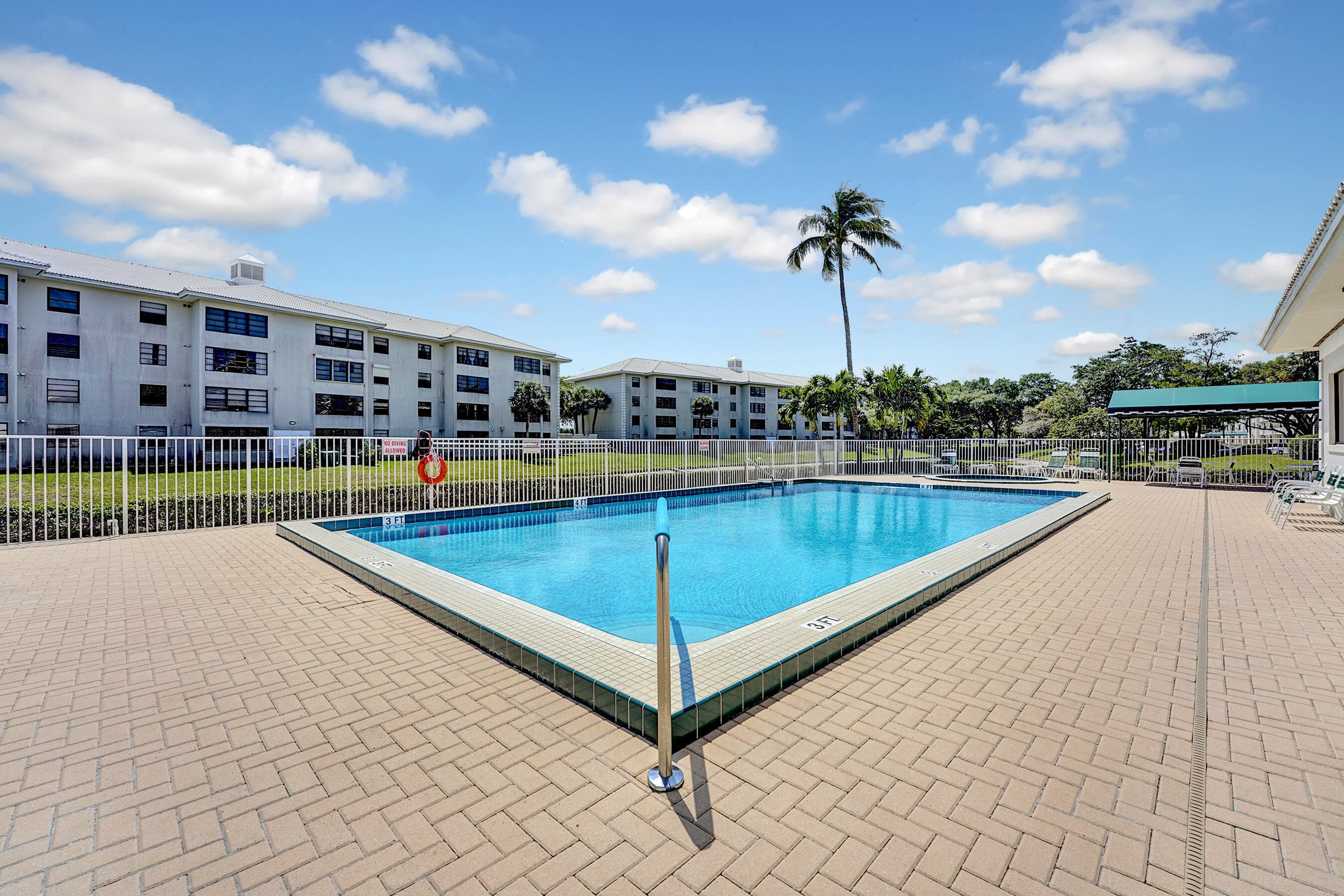 6097 Balboa Circle 406, Boca Raton, FL 33433 — photo 27 of 28