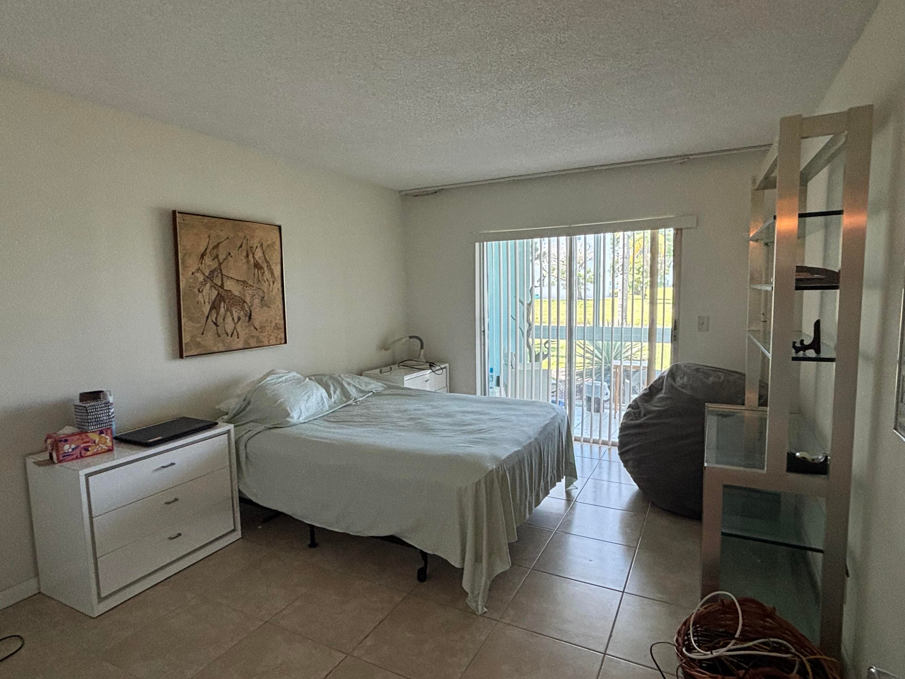 105 E Wellington 105, West Palm Beach, FL 33417 — photo 5 of 8