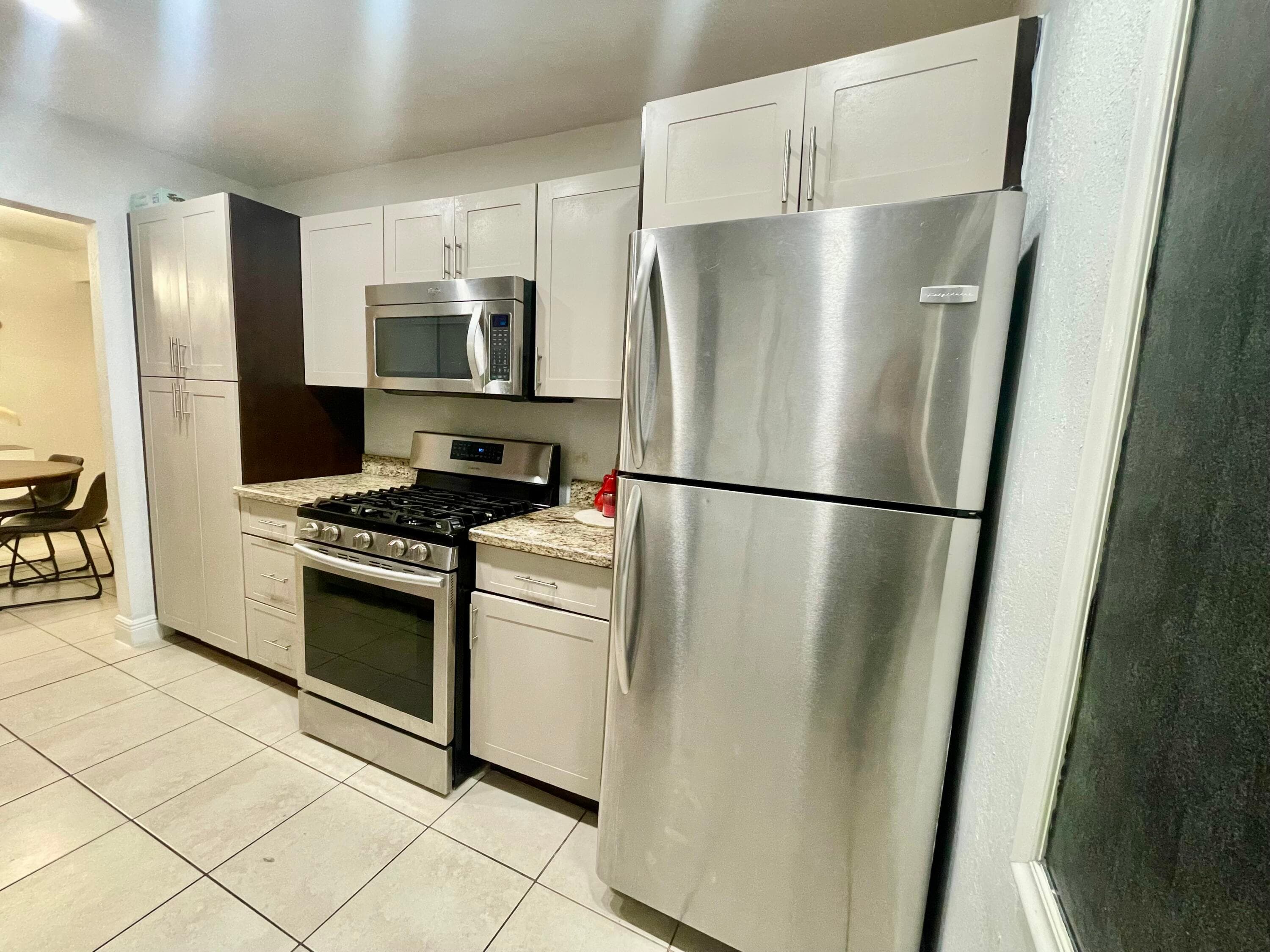 7661 Farragut Street, Hollywood, FL 33024 — photo 22 of 47
