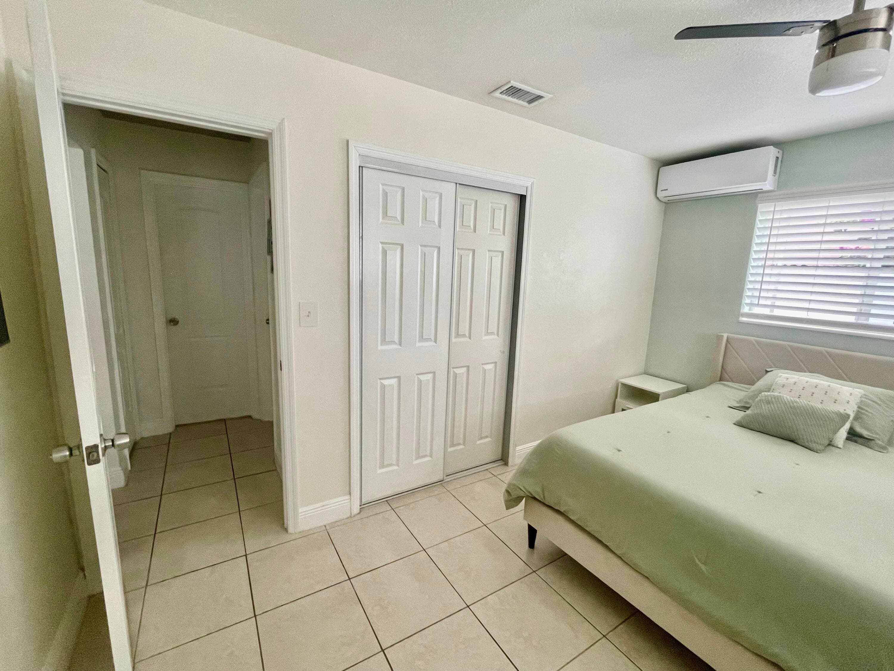 7661 Farragut Street, Hollywood, FL 33024 — photo 36 of 47