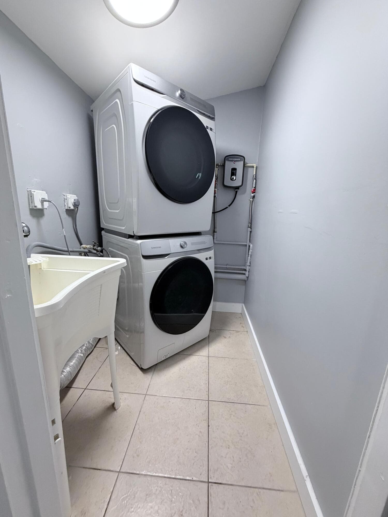3440 NW 8th Court, Fort Lauderdale, FL 33311 — photo 13 of 33