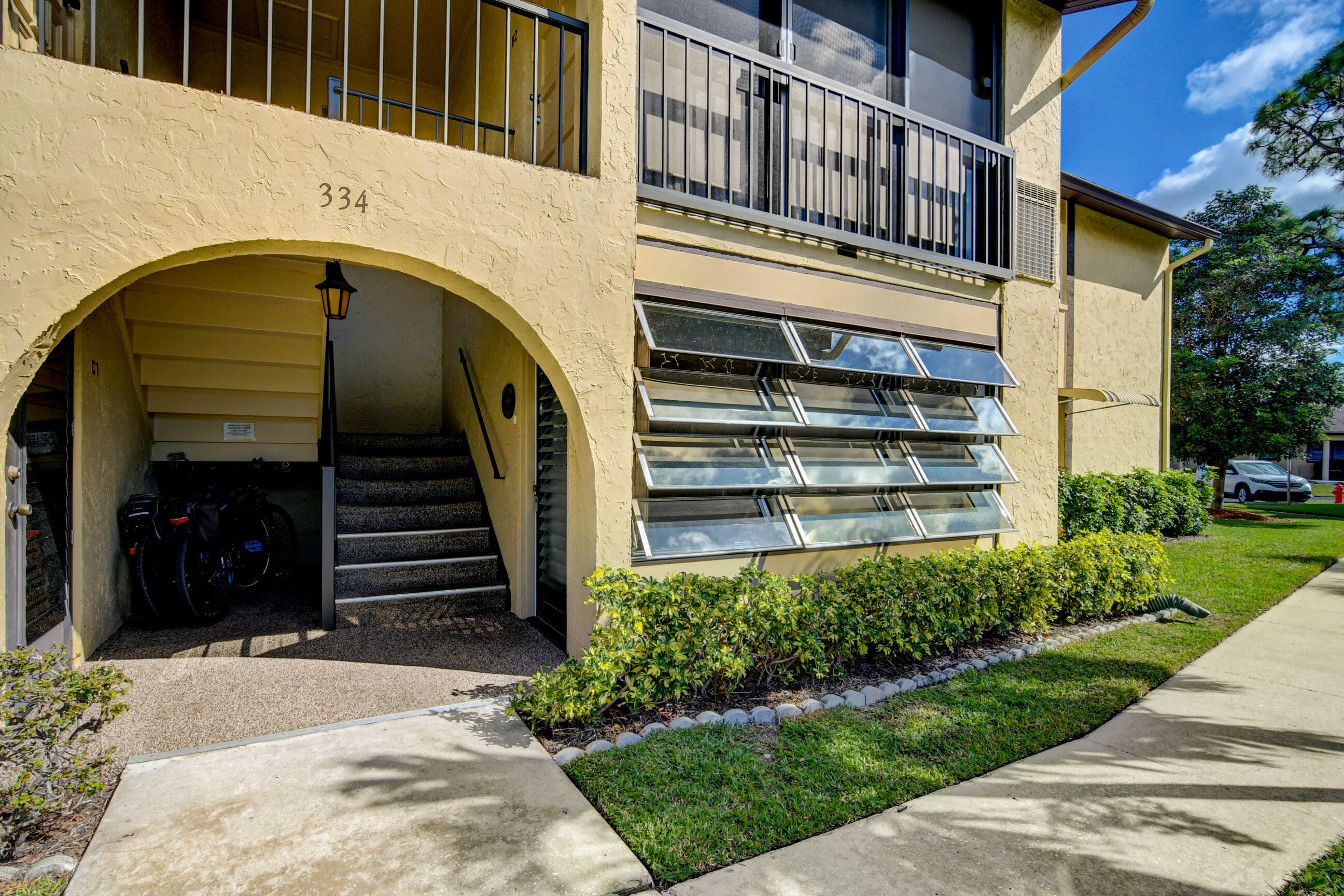 334 Pine Ridge Circle B-1, Greenacres, FL 33463 — photo 2 of 26