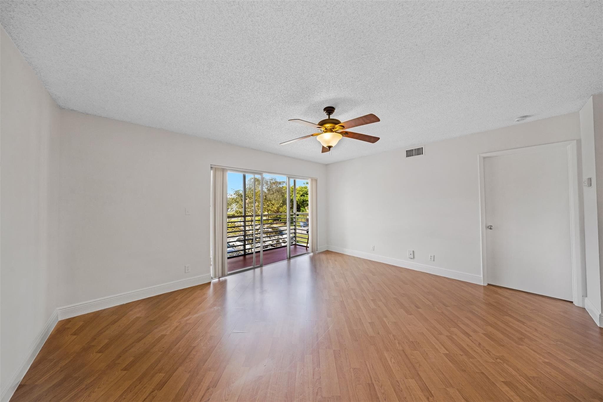 2809 N Course Drive 205, Pompano Beach, FL 33069 — photo 10 of 34
