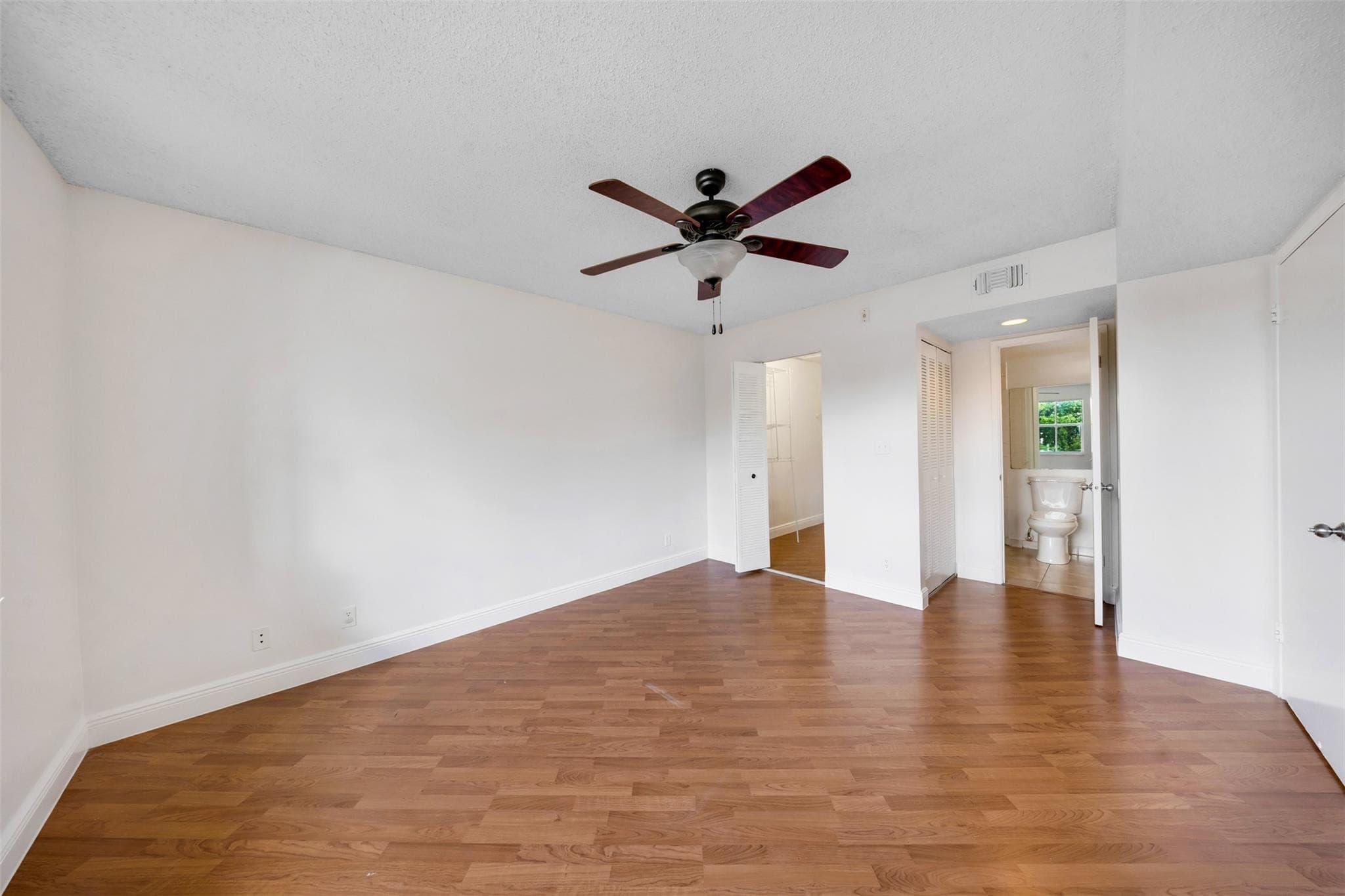 2809 N Course Drive 205, Pompano Beach, FL 33069 — photo 17 of 34