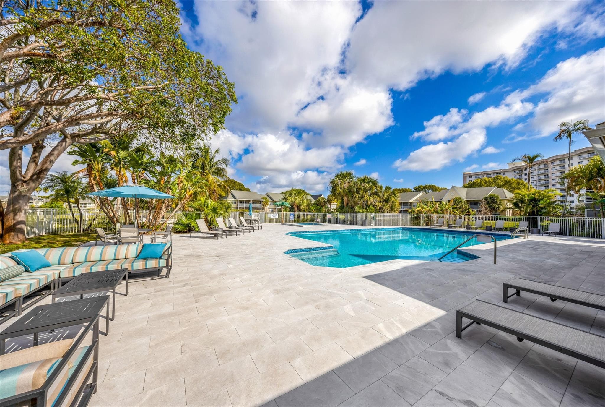 2809 N Course Drive 205, Pompano Beach, FL 33069 — photo 31 of 34