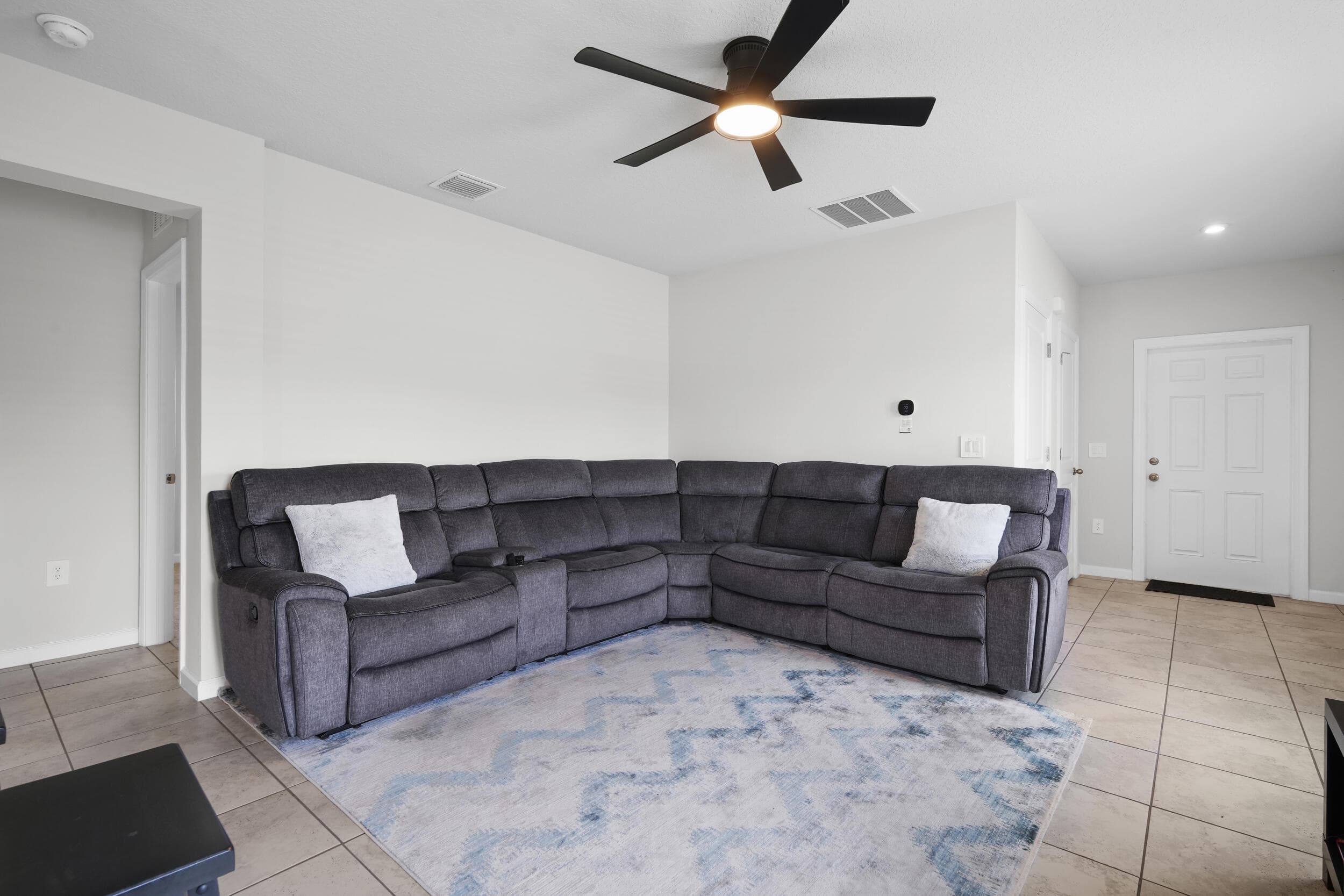521 Cherimoya Street, Fort Pierce, FL 34981 — photo 12 of 48