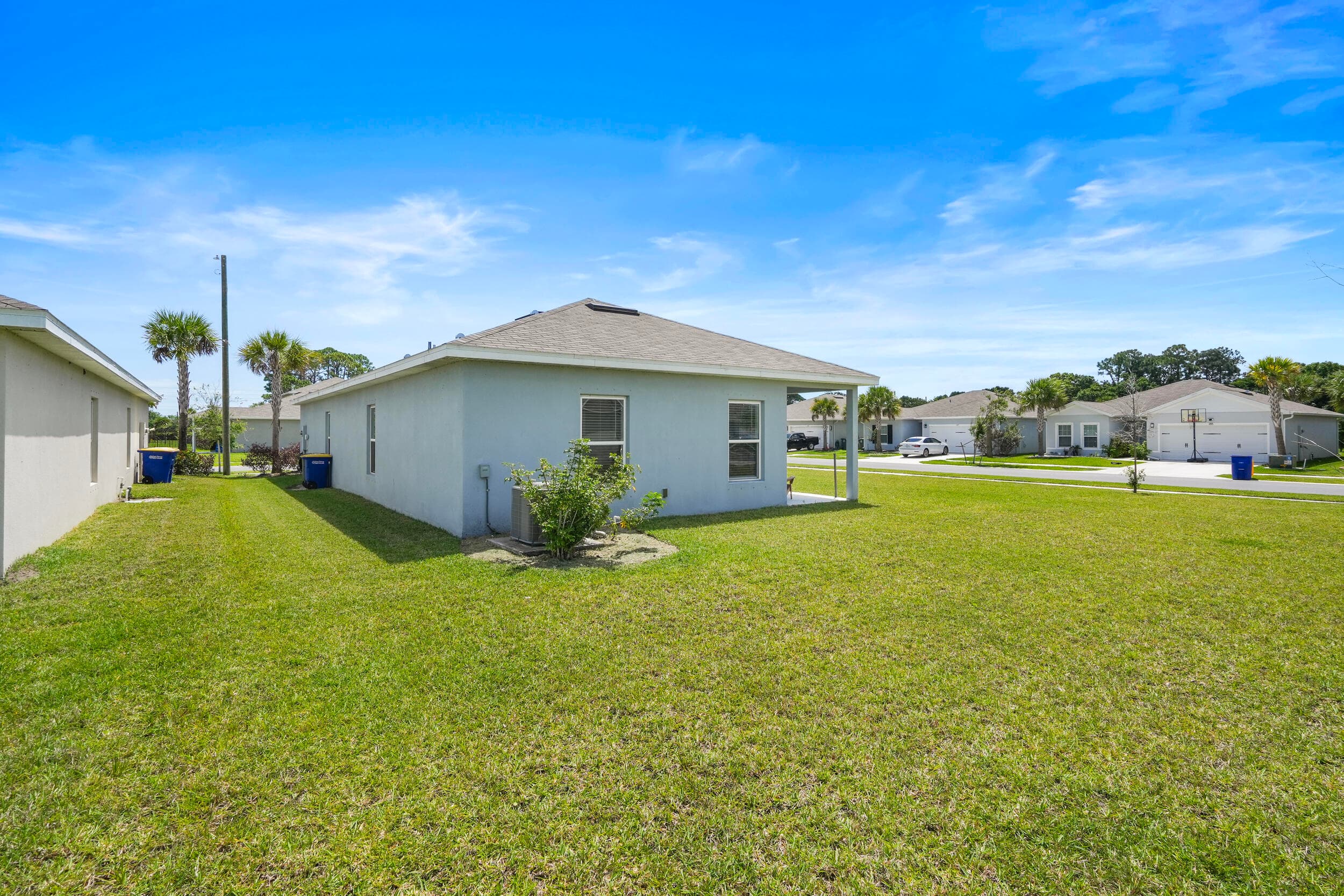 521 Cherimoya Street, Fort Pierce, FL 34981 — photo 40 of 48