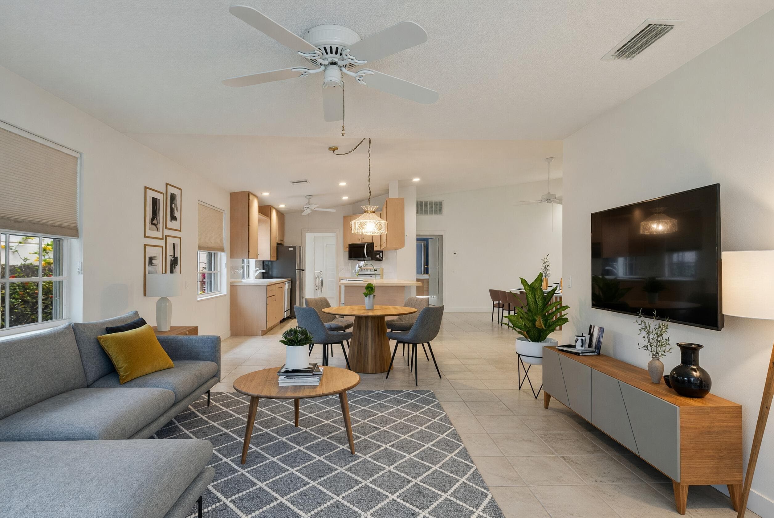 7767 SE Spicewood Circle, Hobe Sound, FL 33455 — photo 14 of 37