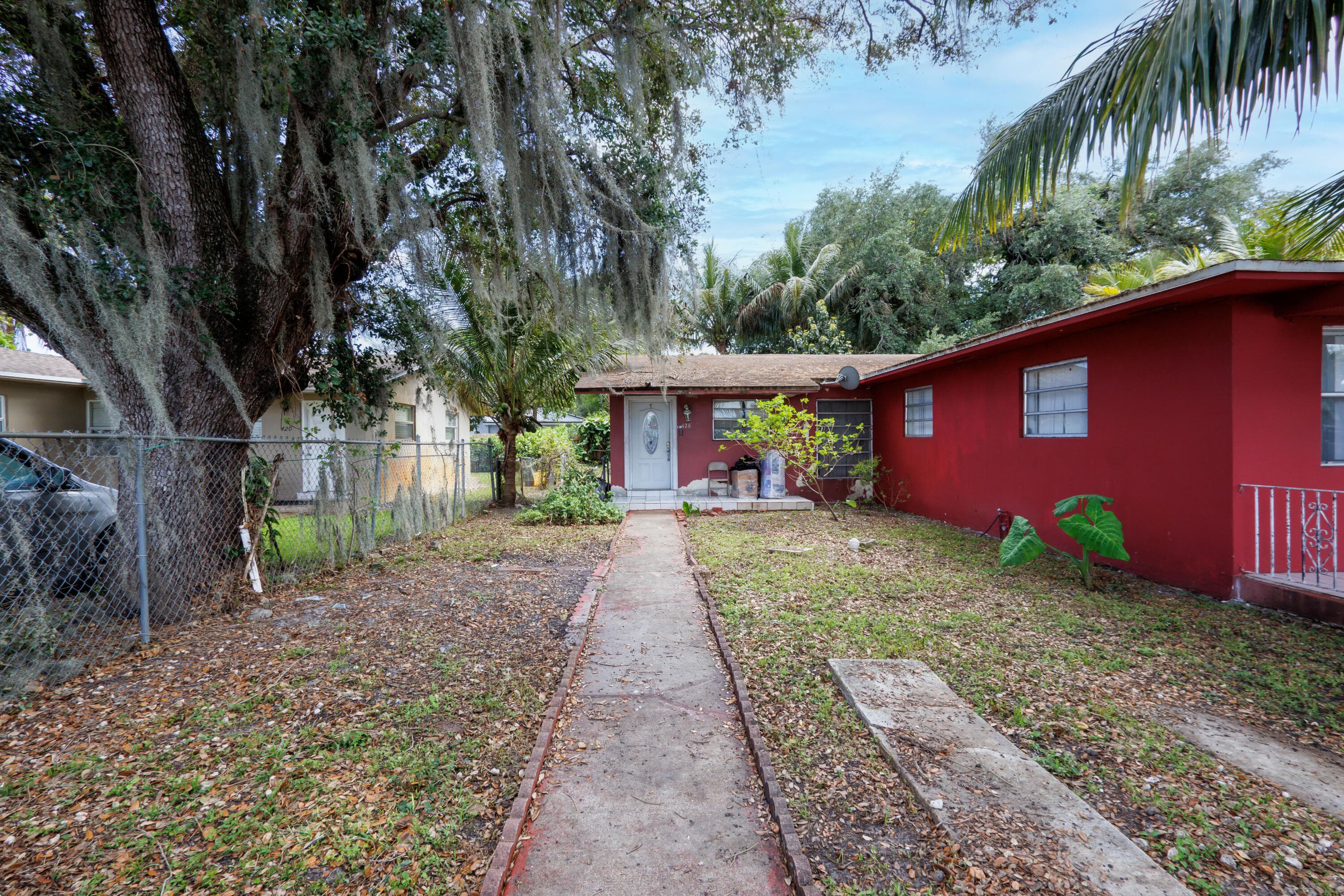 426 NE 166th Street 2, North Miami Beach, FL 33162 — photo 16 of 37