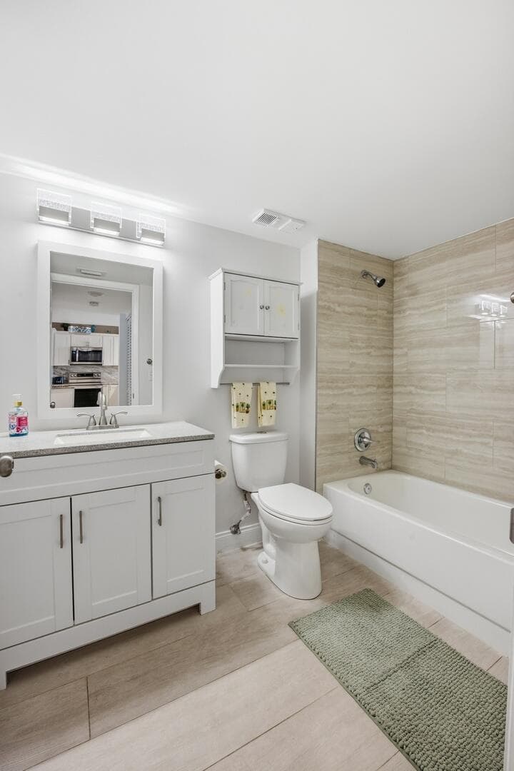 3138 Via Poinciana 306, Lake Worth, FL 33467 — photo 19 of 33
