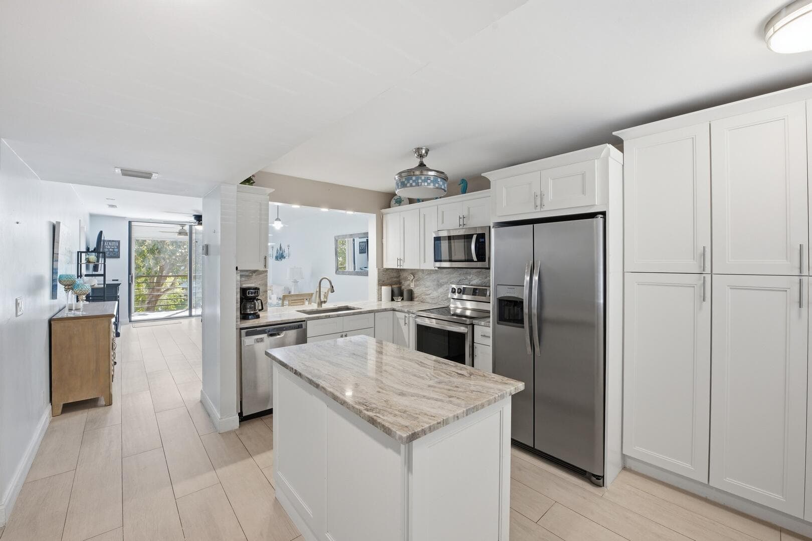 3138 Via Poinciana 306, Lake Worth, FL 33467 — photo 3 of 33