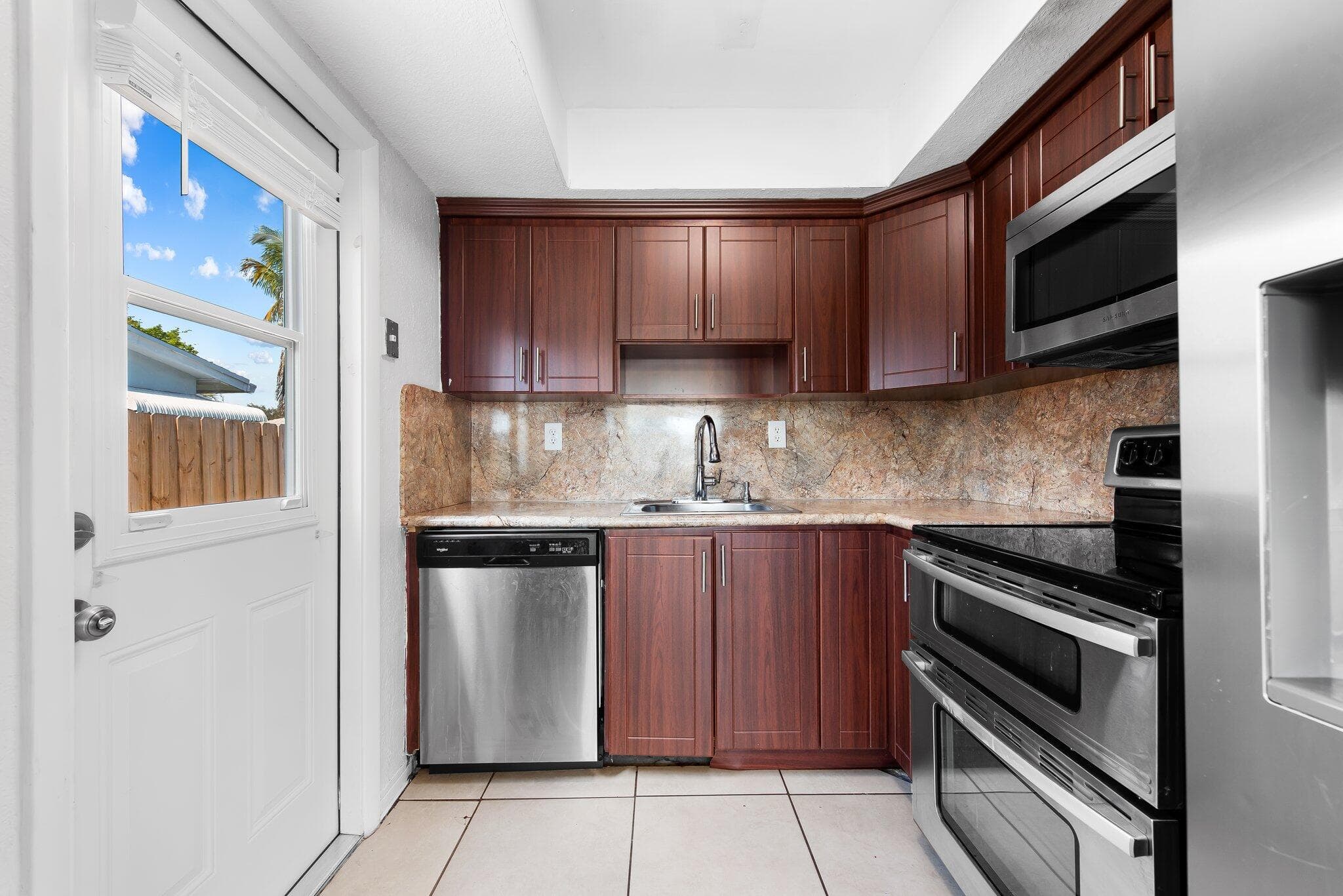271 NE 57th Court 1-2, Oakland Park, FL 33334 — photo 10 of 33