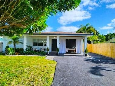 246 NE 14th Street, Delray Beach, FL 33444 — photo 43 of 60