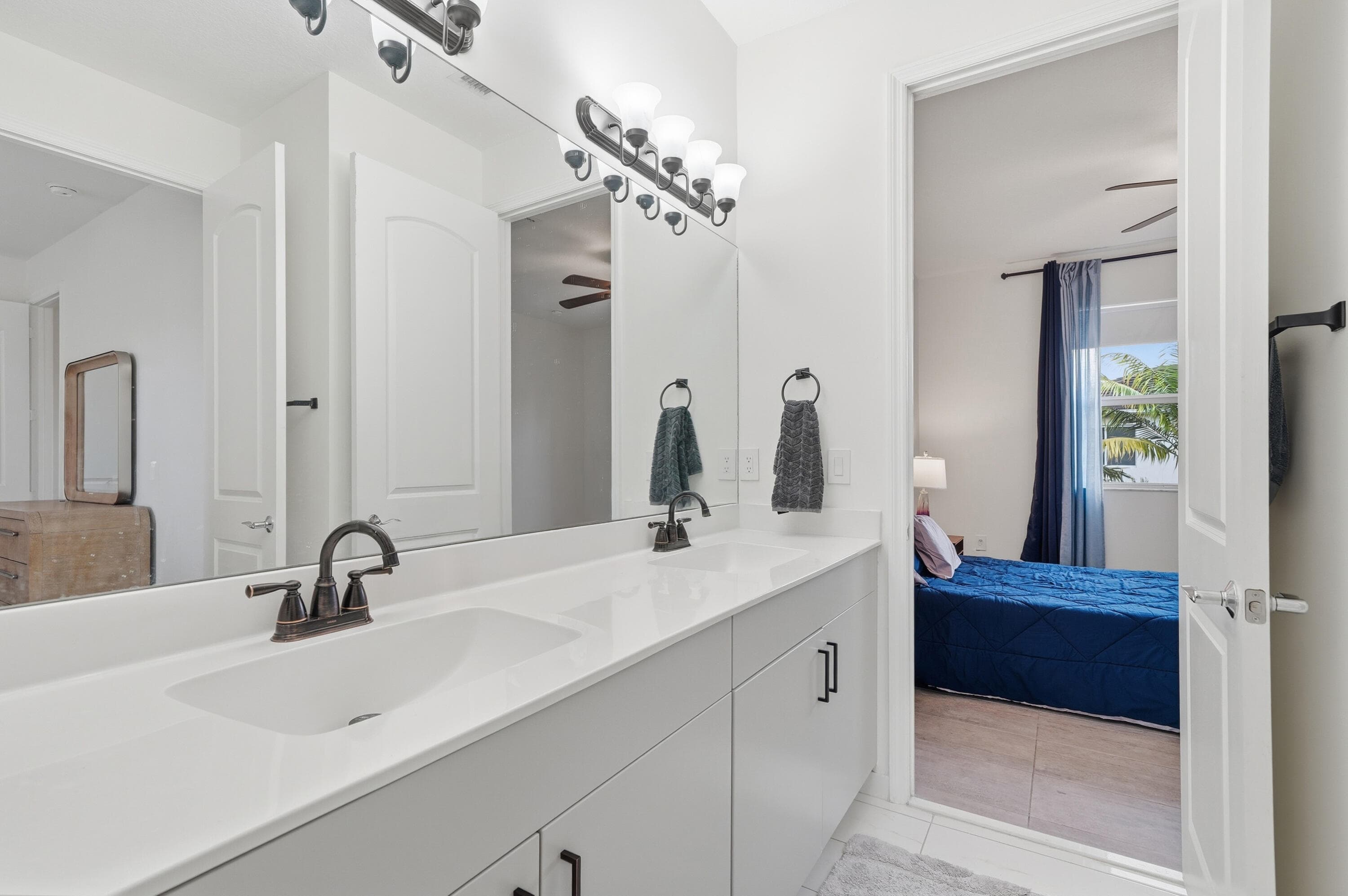 15155 SW 176th Lane, Miami, FL 33187 — photo 33 of 57