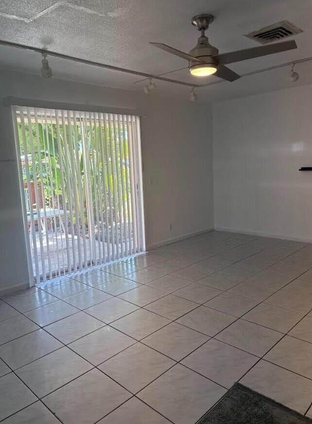 2801 Albatross Rd, Delray Beach, FL 33444 — photo 2 of 15