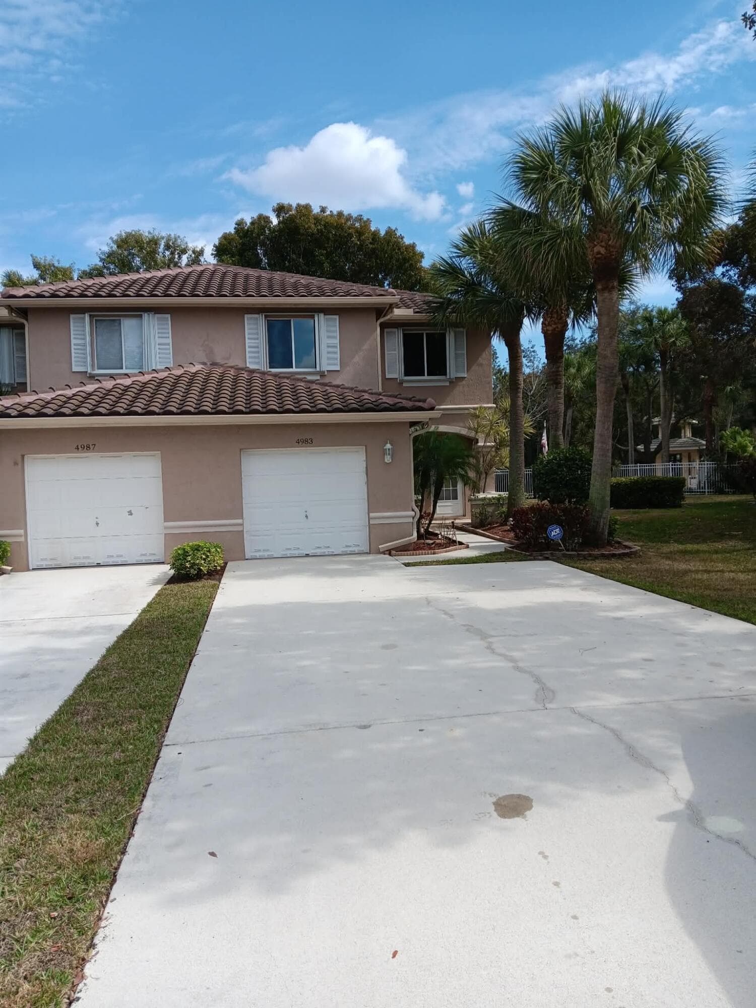 4983 W Pinemore Lane 4983, Lake Worth, FL 33463 — photo 1 of 18