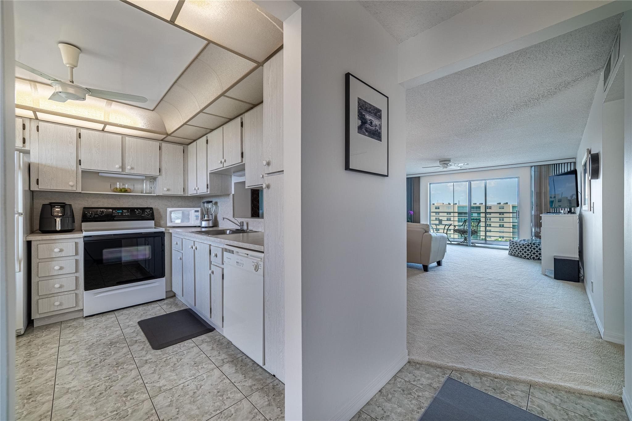 111 SE 3rd Avenue 606, Dania Beach, FL 33004 — photo 20 of 43