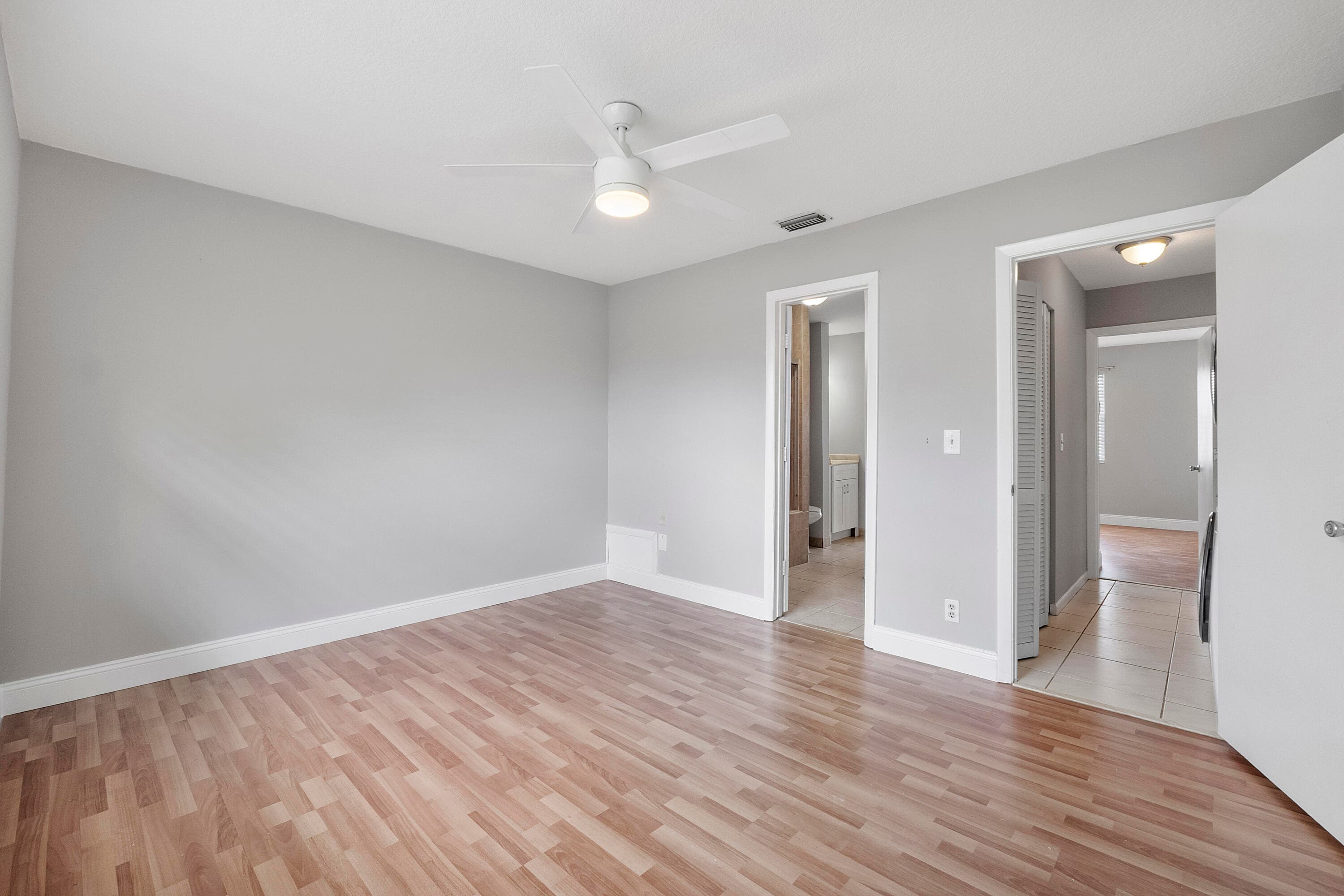 185 SW 3rd Street, Pompano Beach, FL 33060 — photo 26 of 77
