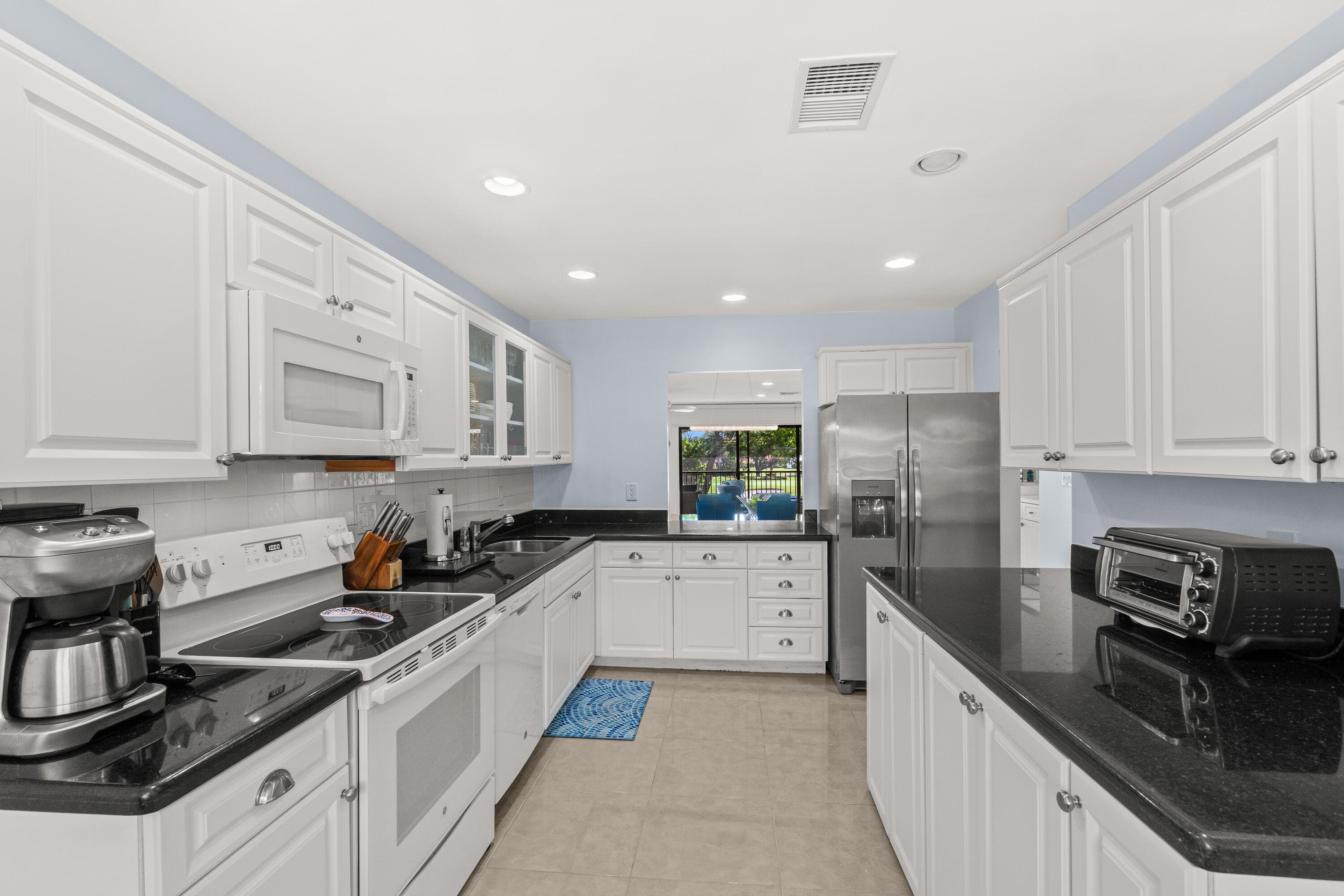 5 Westgate Lane B, Boynton Beach, FL 33436 — photo 6 of 58