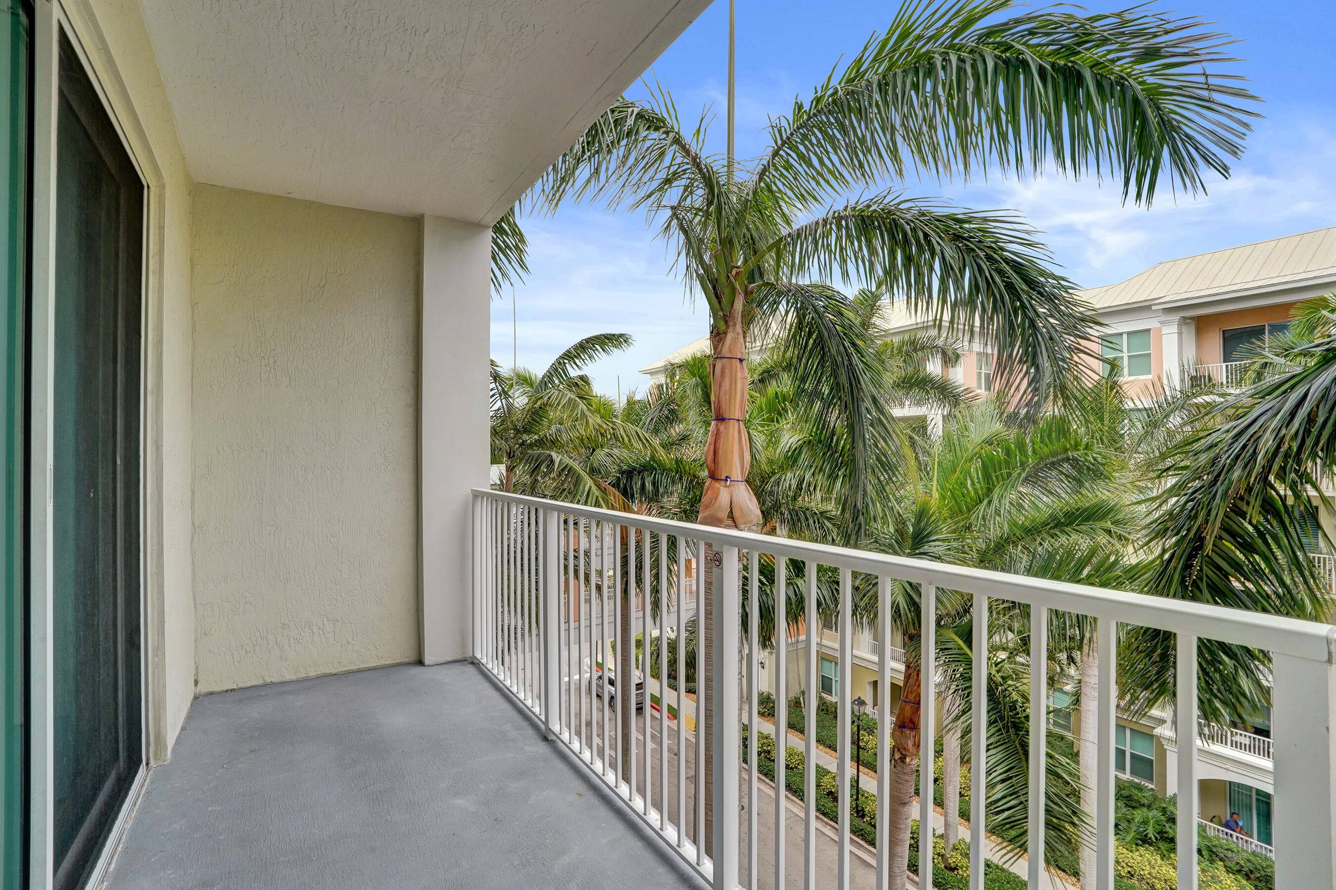 804 E Windward Way 521, Lantana, FL 33462 — photo 34 of 42